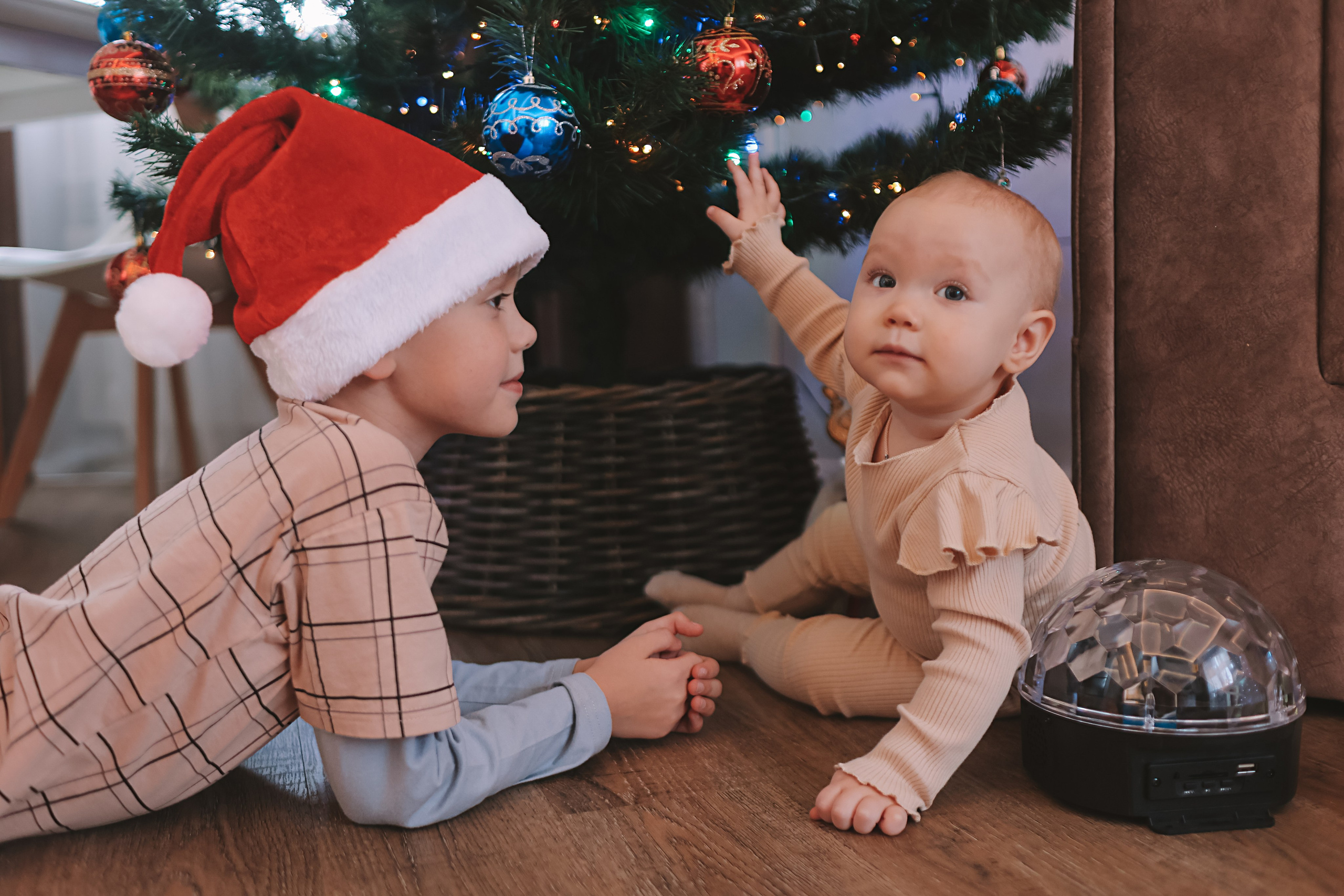 Дома. Семейный фотограф Тюмень, фотограф на роды Салмина Мария