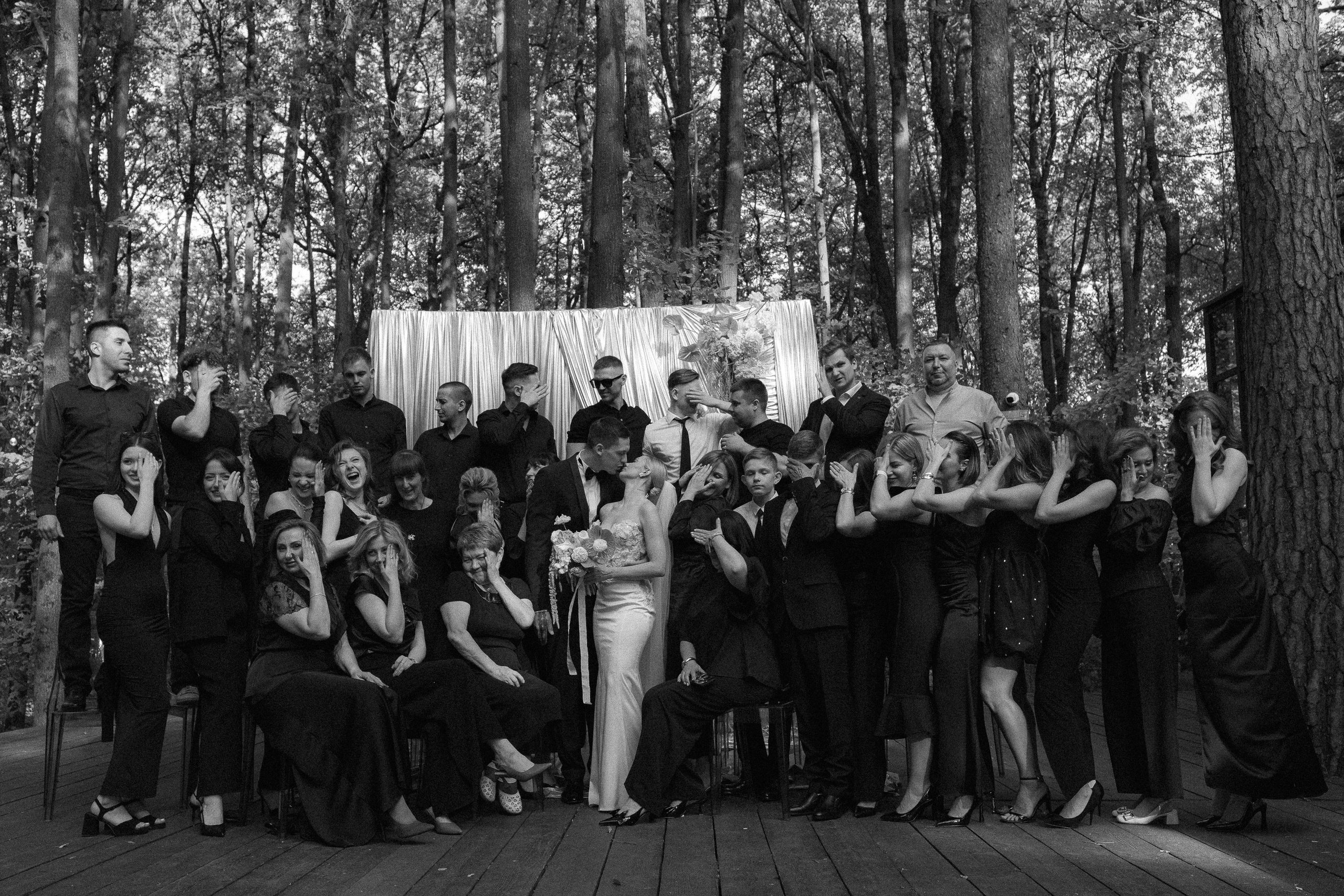 Love is all Around. Сентиментальная свадебная фотография