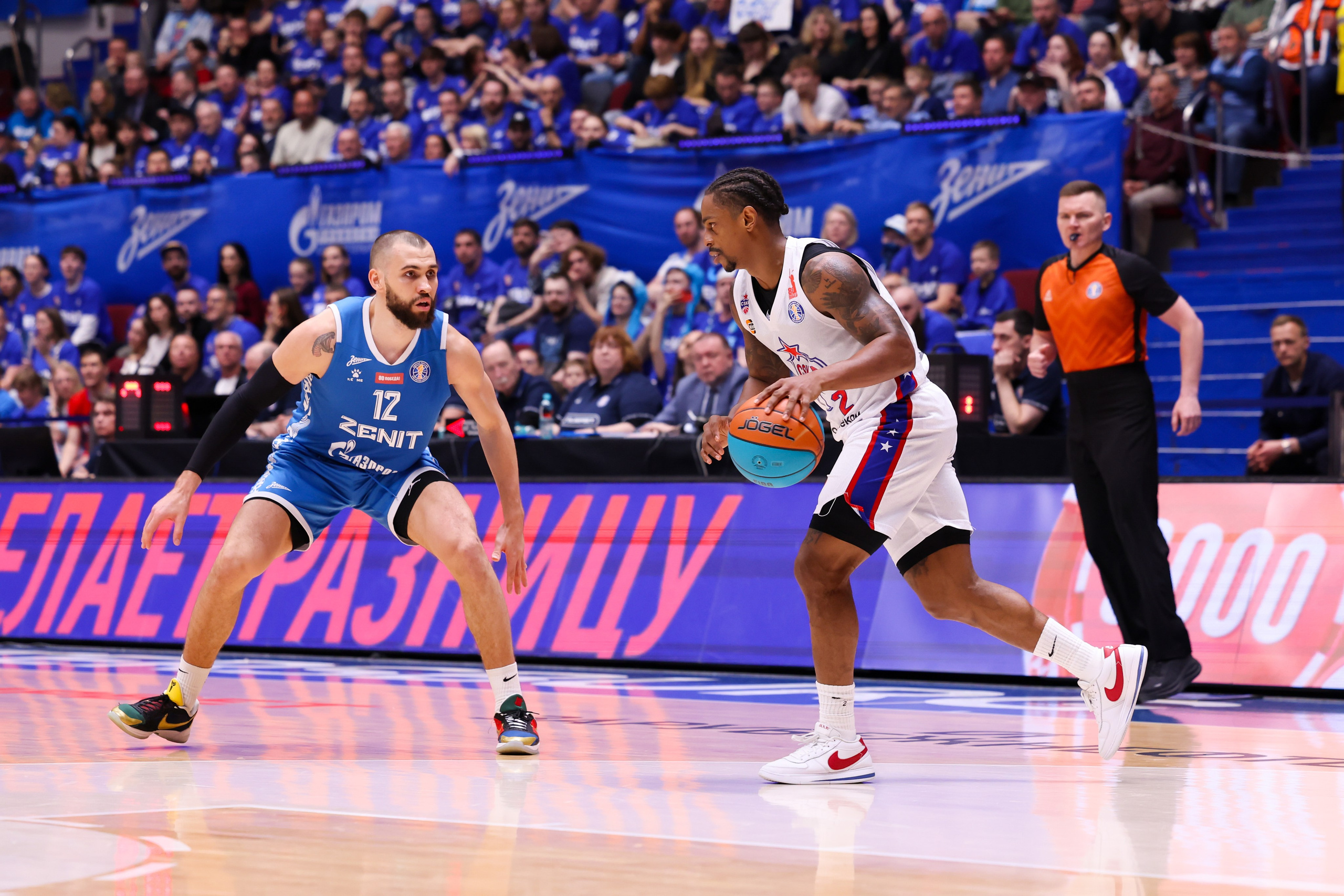 БК «Зенит» — БК «ЦСКА» финал ЕЛ ВТБ 1 игра 27.05.2025. Спортивный и репортажный фотограф Антон Тереханов
