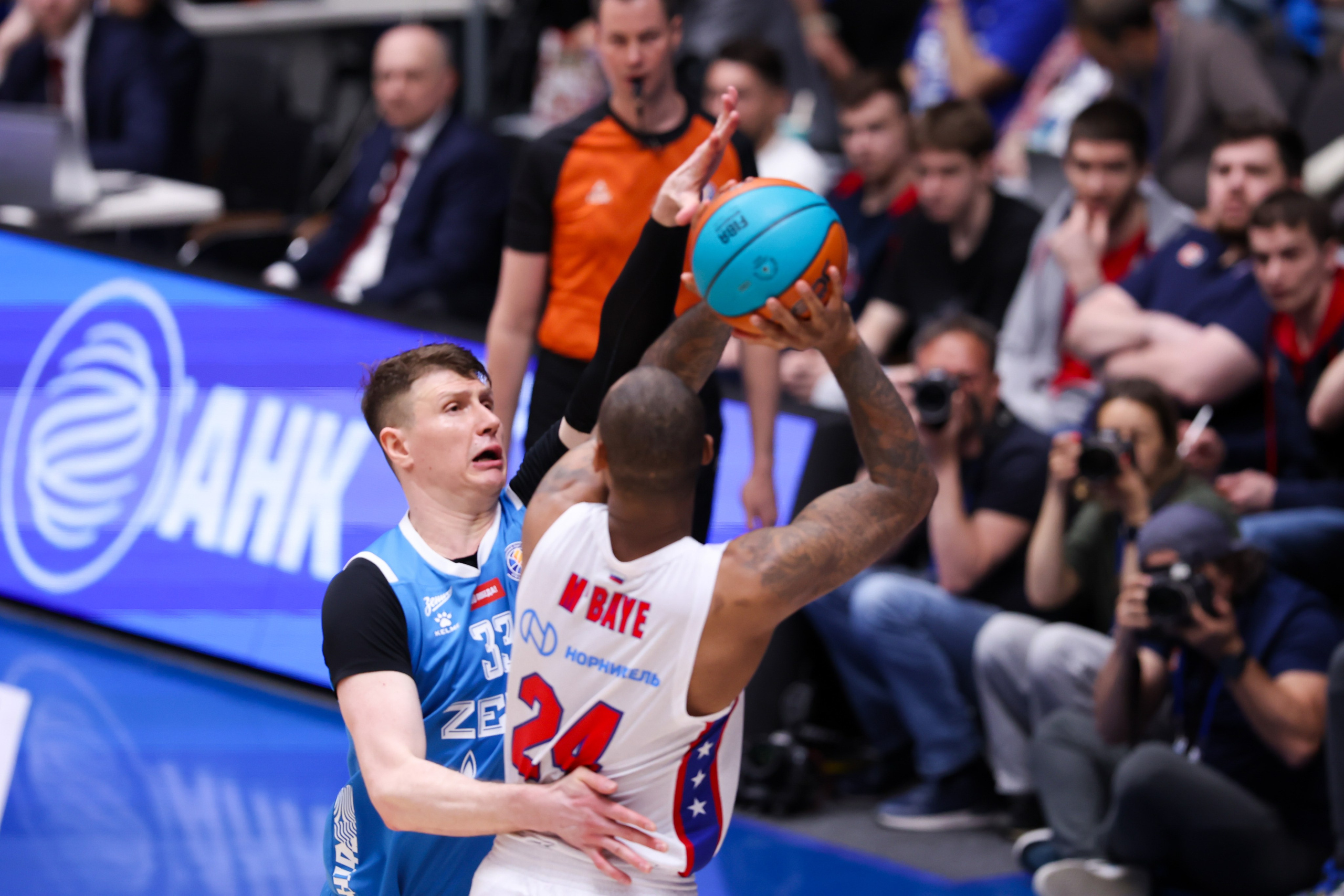 БК «Зенит» — БК «ЦСКА» финал ЕЛ ВТБ 1 игра 27.05.2025. Спортивный и репортажный фотограф Антон Тереханов