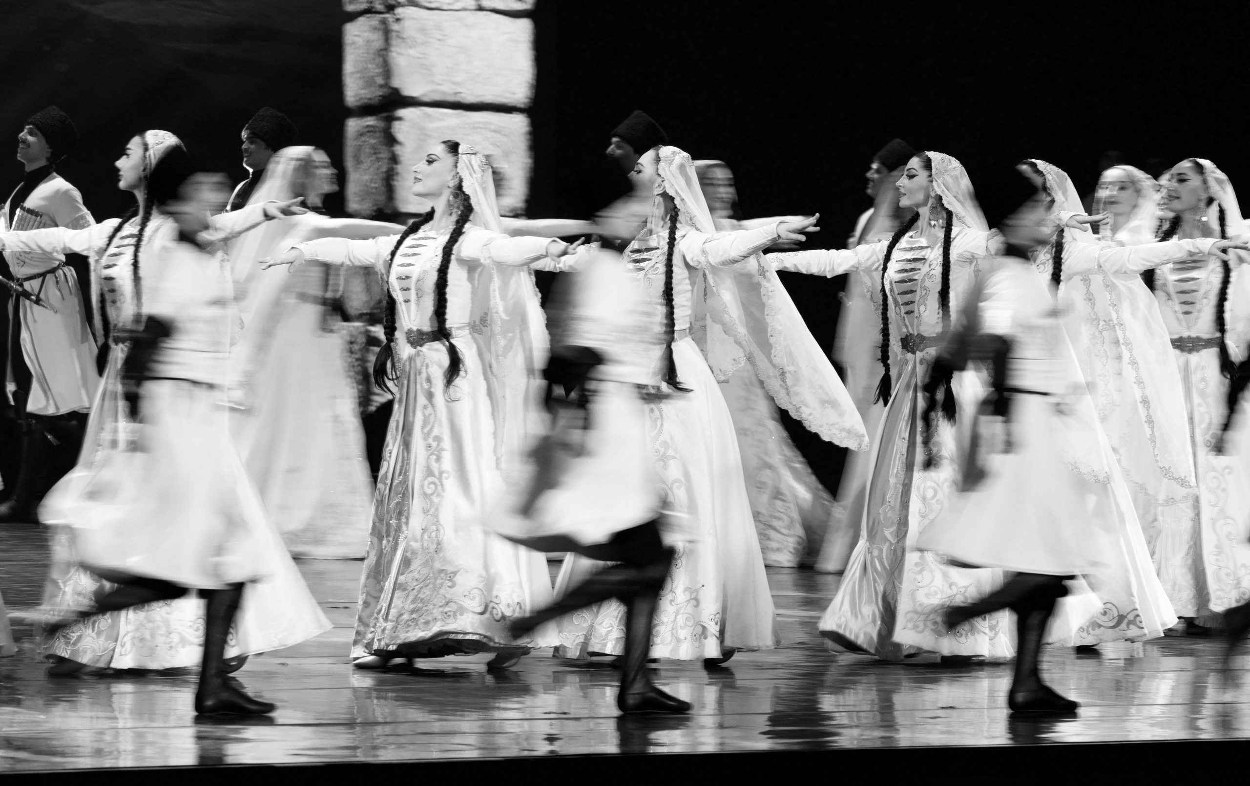 Ансамбль «Лезгинка». Фотограф Николай Костюк