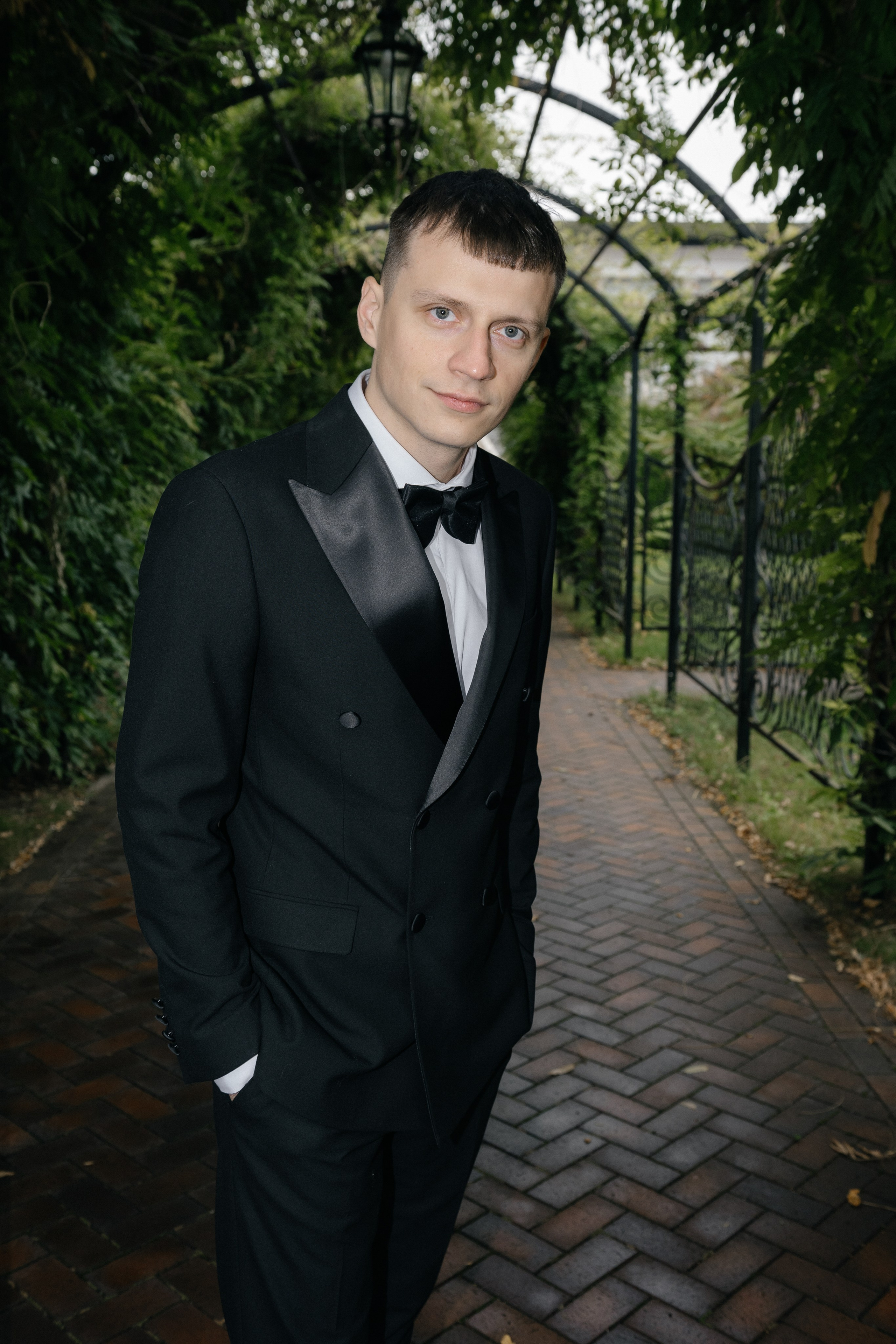 Wedding day in Martinique Bar. Wedding PHOTOGRAPHER Andrew Vnukov