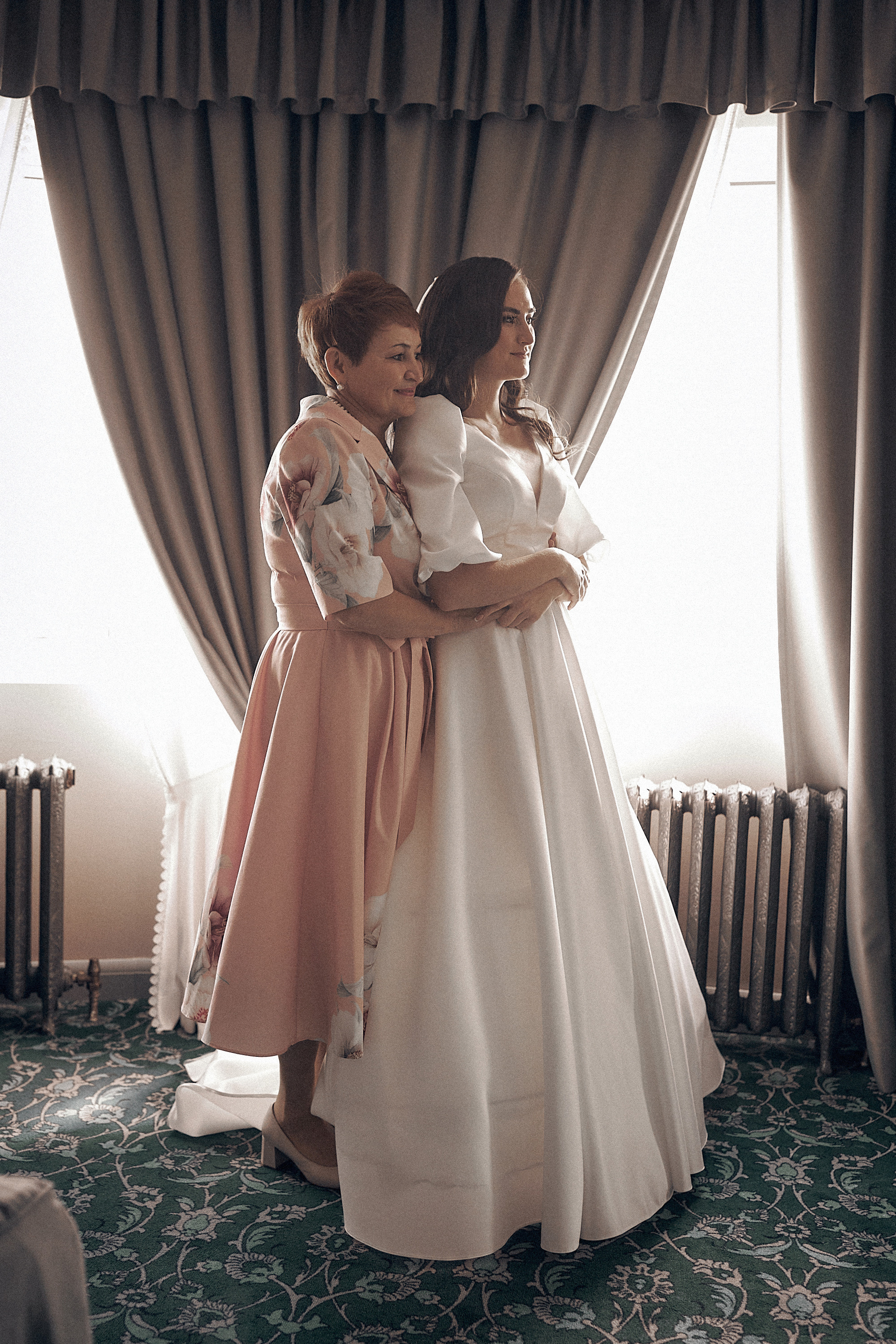 Иван и Эльвина. Иван Март Свадебный и портретный фотограф Тюмень