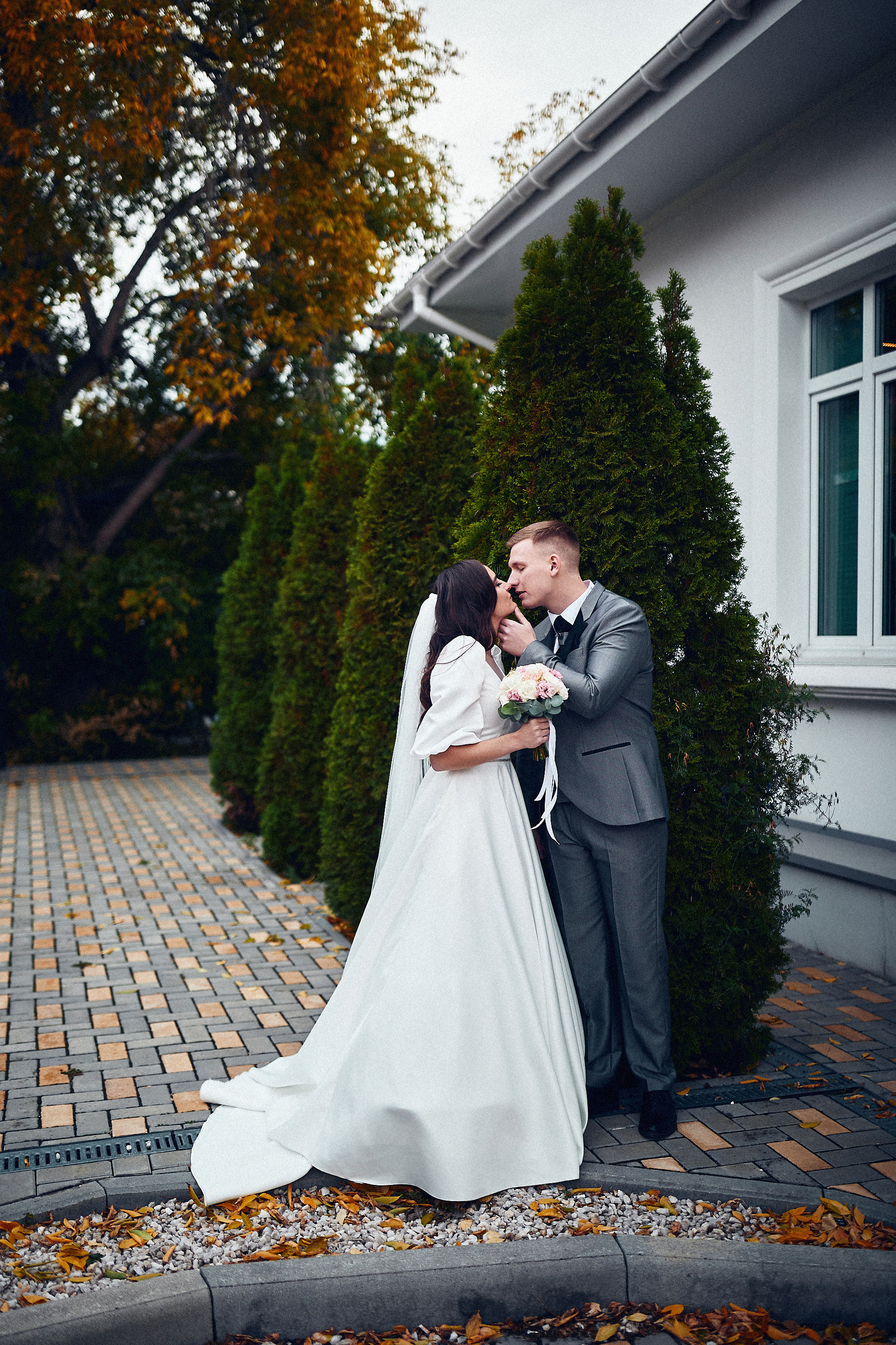 Иван и Эльвина. Иван Март Свадебный и портретный фотограф Тюмень