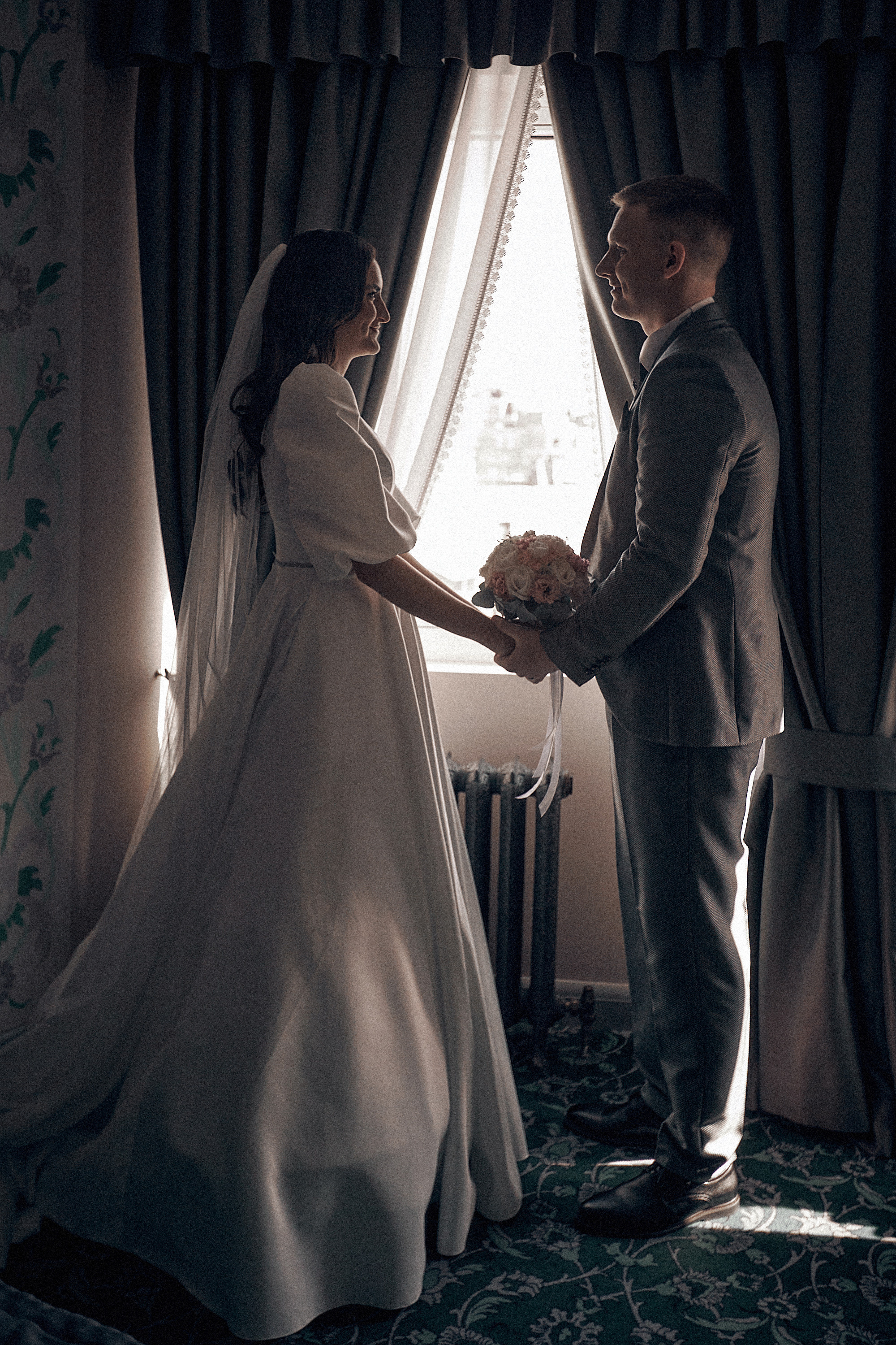 Иван и Эльвина. Иван Март Свадебный и портретный фотограф Тюмень