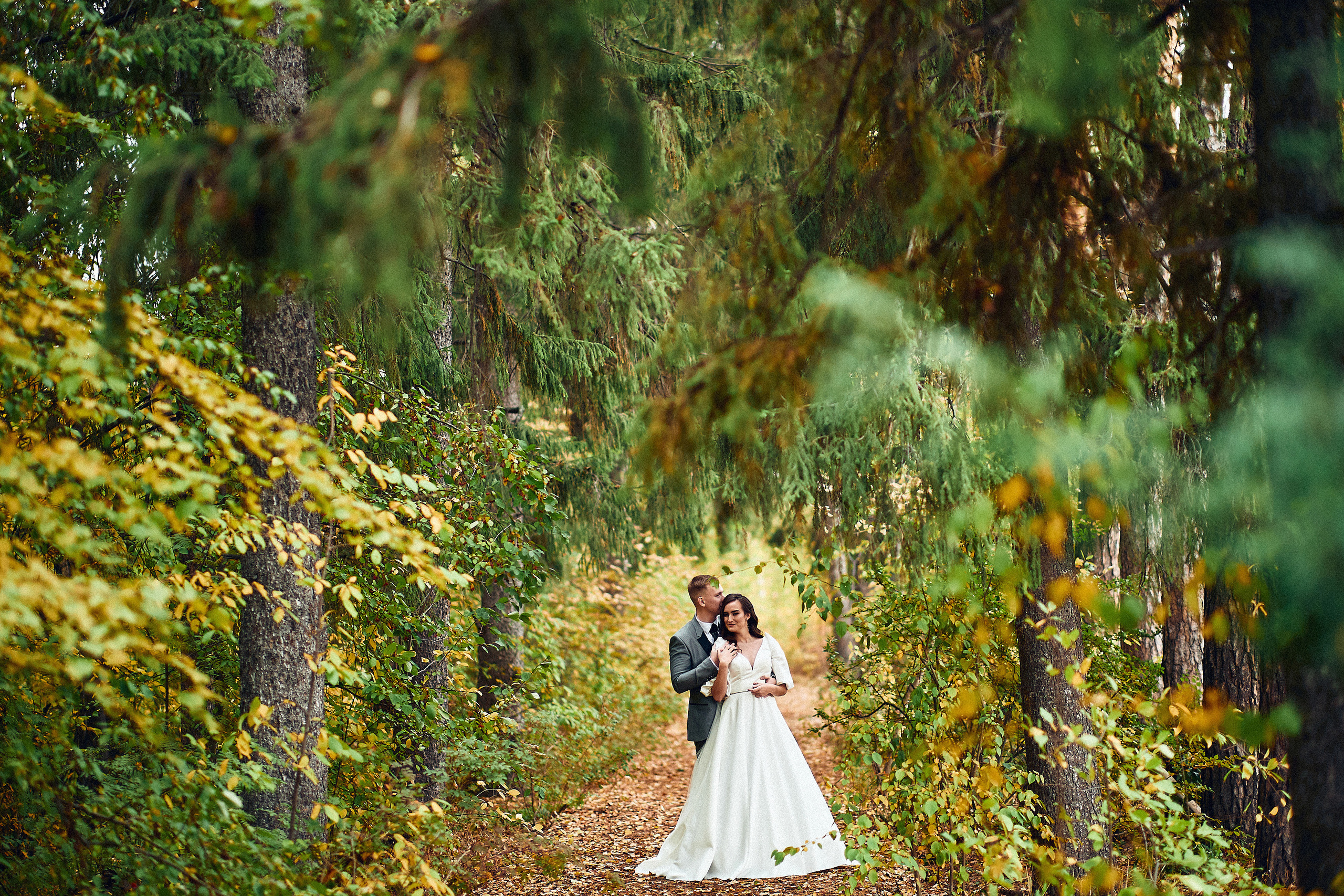 Иван и Эльвина. Иван Март Свадебный и портретный фотограф Тюмень