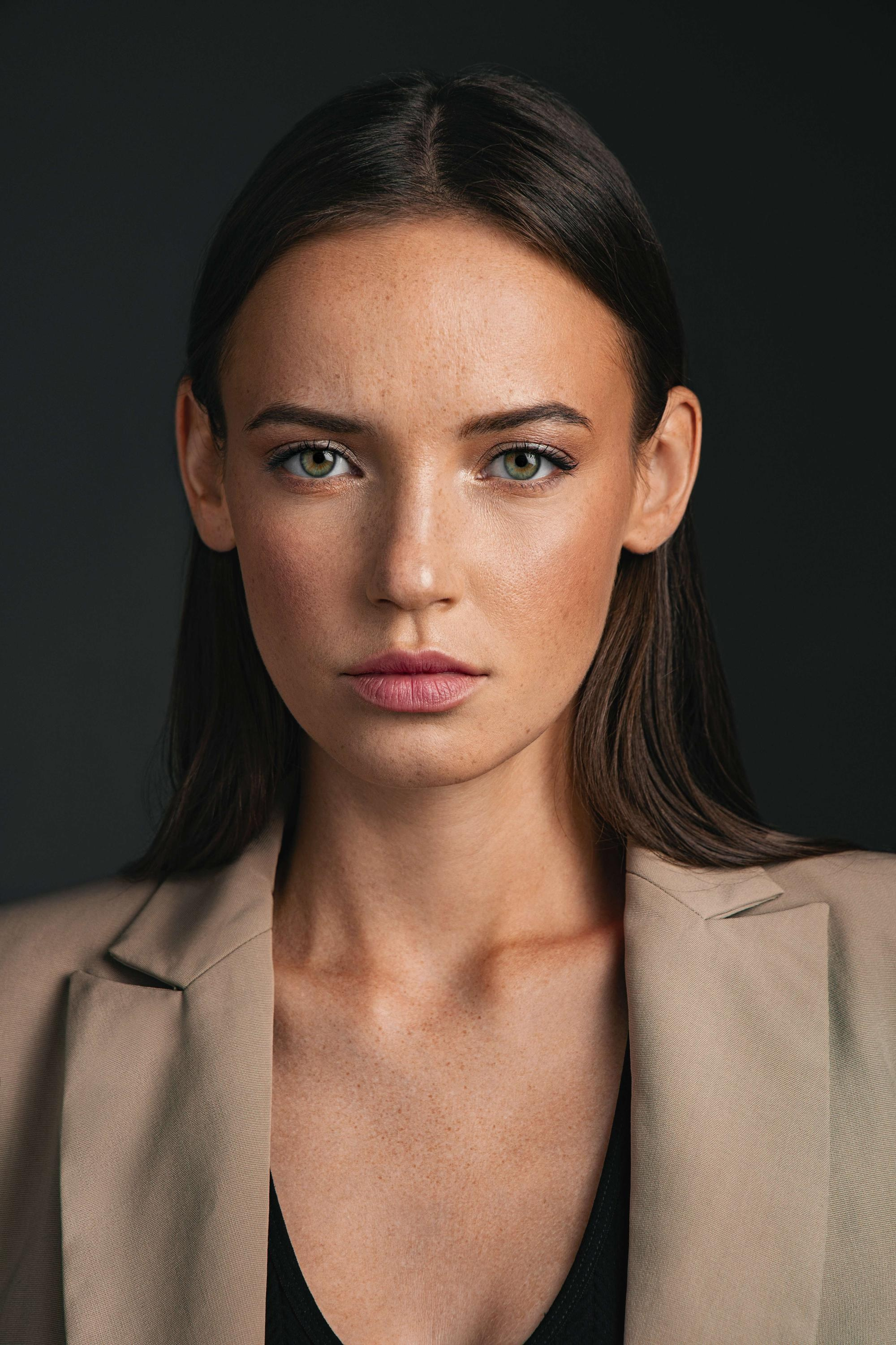 Women. Fotógrafo de retratos y de negocios en Moscú Andréi Nikolsky