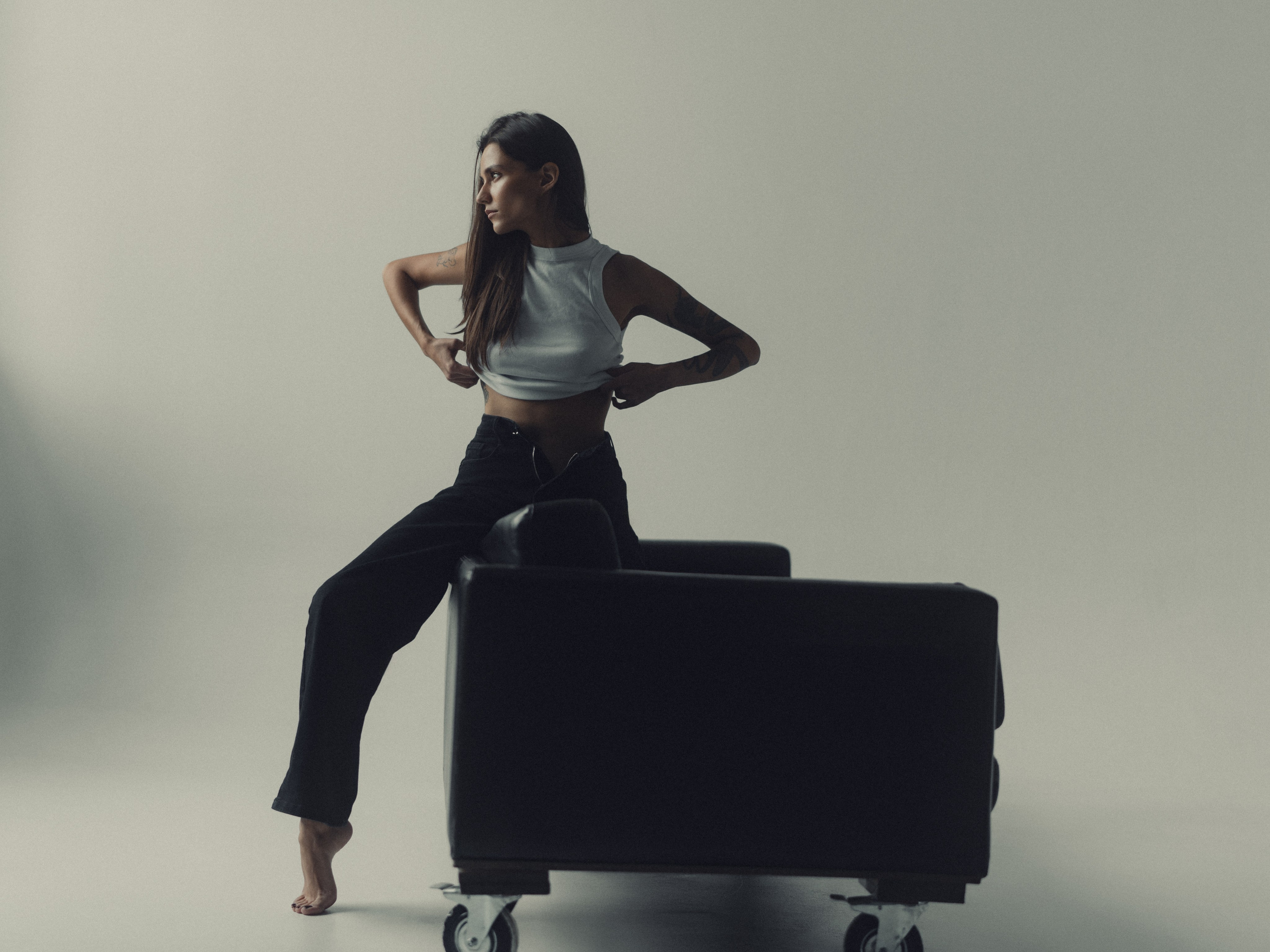 Студийная фотосъемка с Алиной на циклораме в Казани