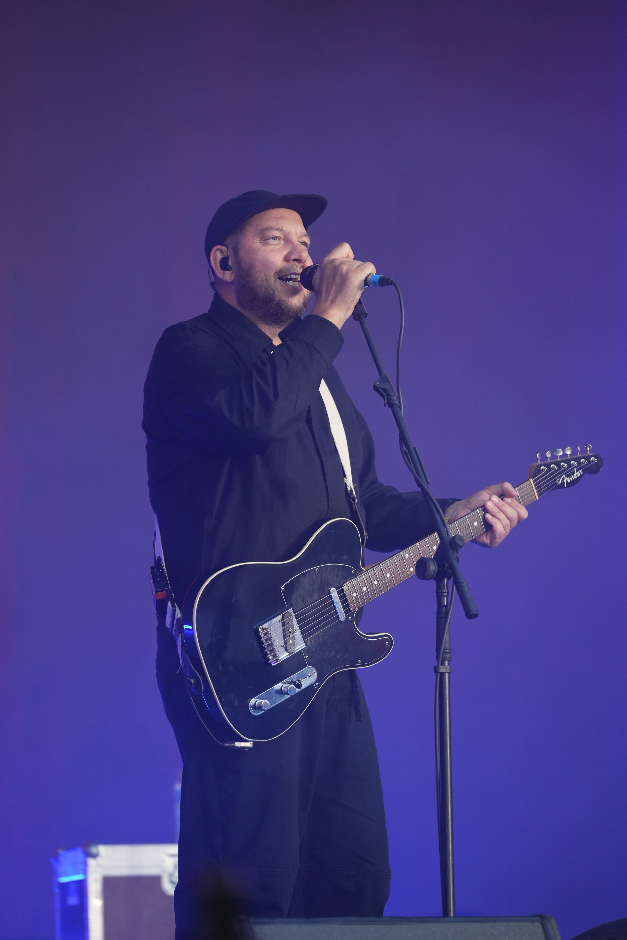 Смысловые галлюцинации и Сергей Бобунец на фестивале ЦСКА Фест 2024. Сайт Алматинского НЮ АРТ, будуар и фэшн фотографа Дениса Карпенко