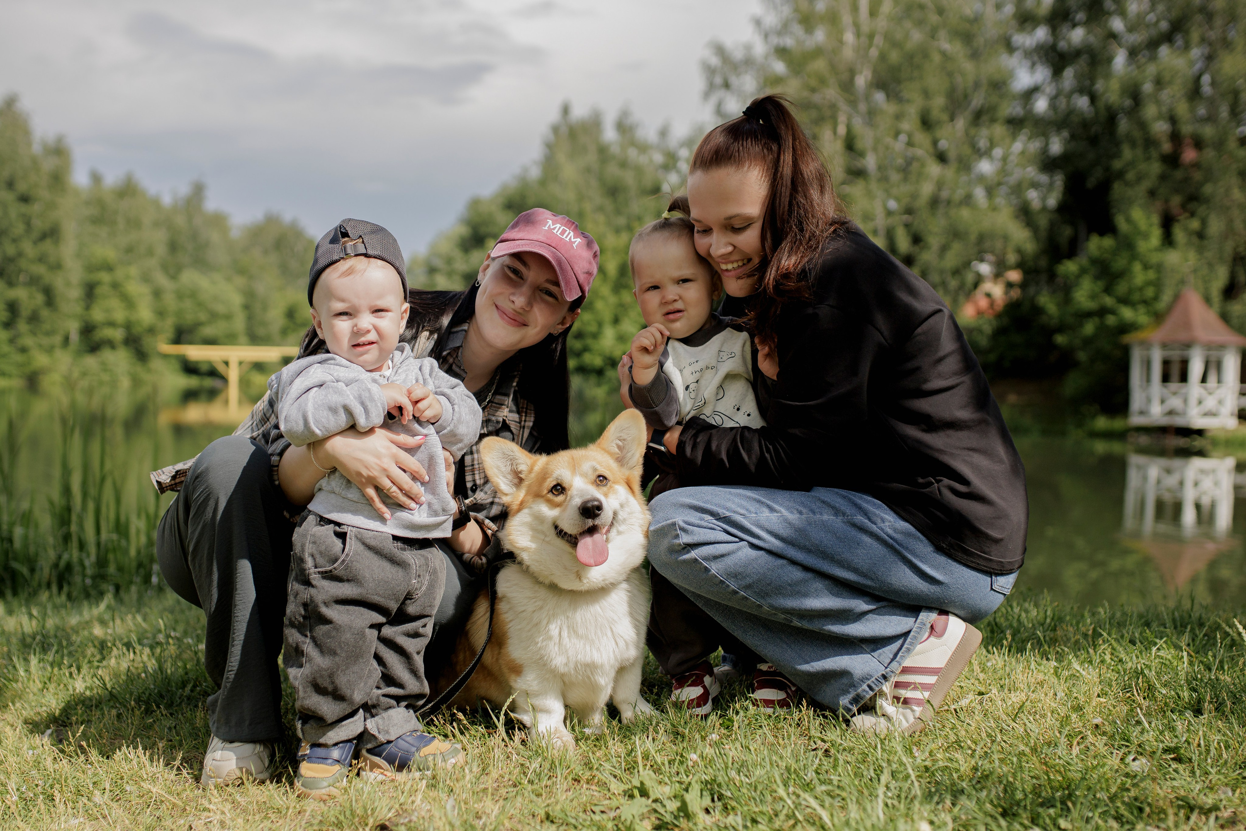 Прогулка с корги. Семейный и детский фотограф в Рязани Васюгова Мария