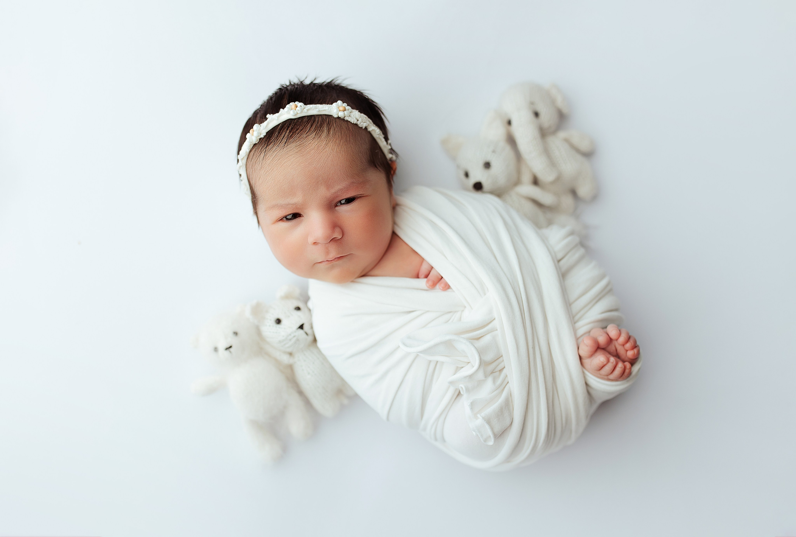 Новорожденные. Детский фотограф новорожденных Москва. годики под ключ. своя студия