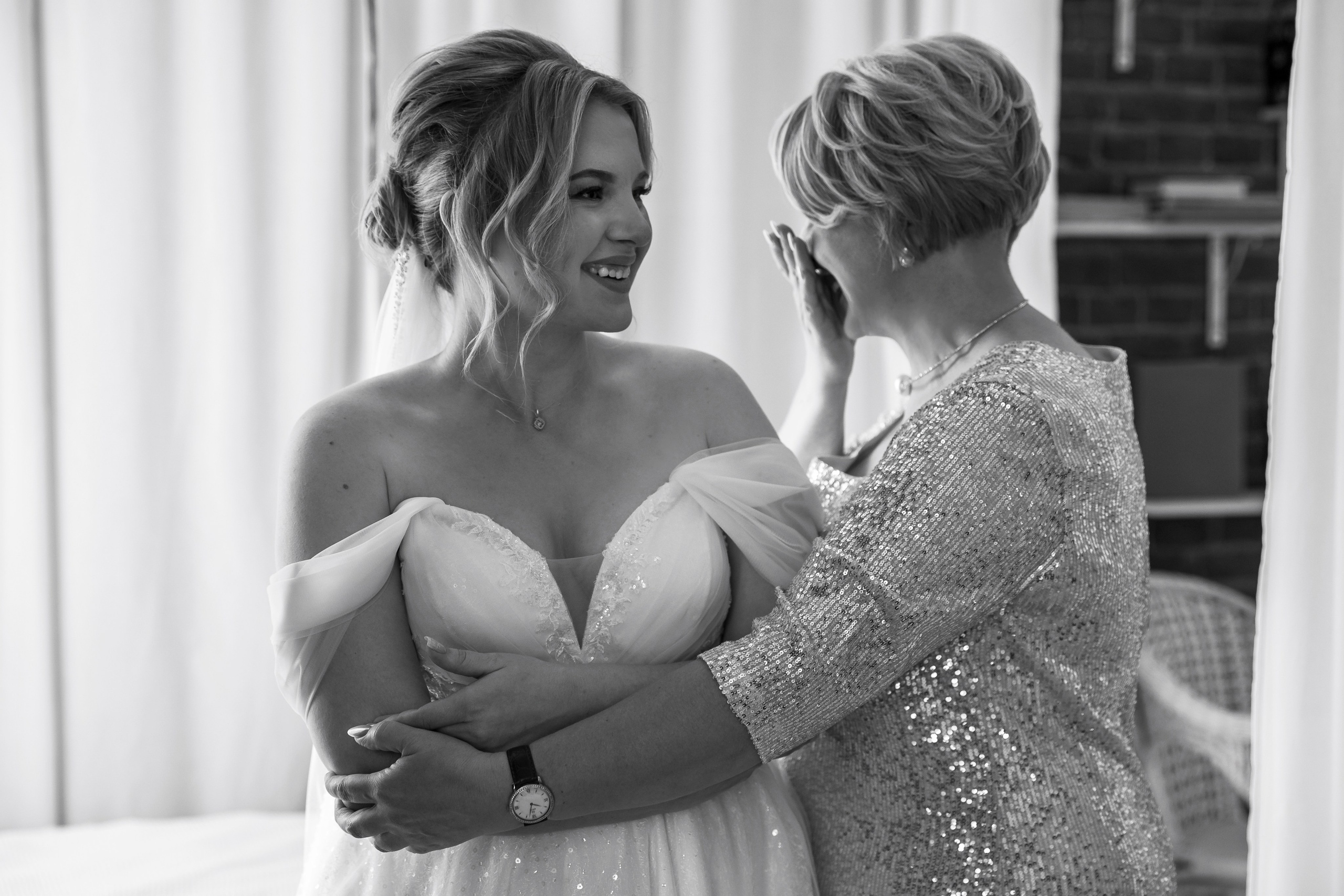 Утро невесты в отеле, свадебный фотограф Гладков Дмитрий