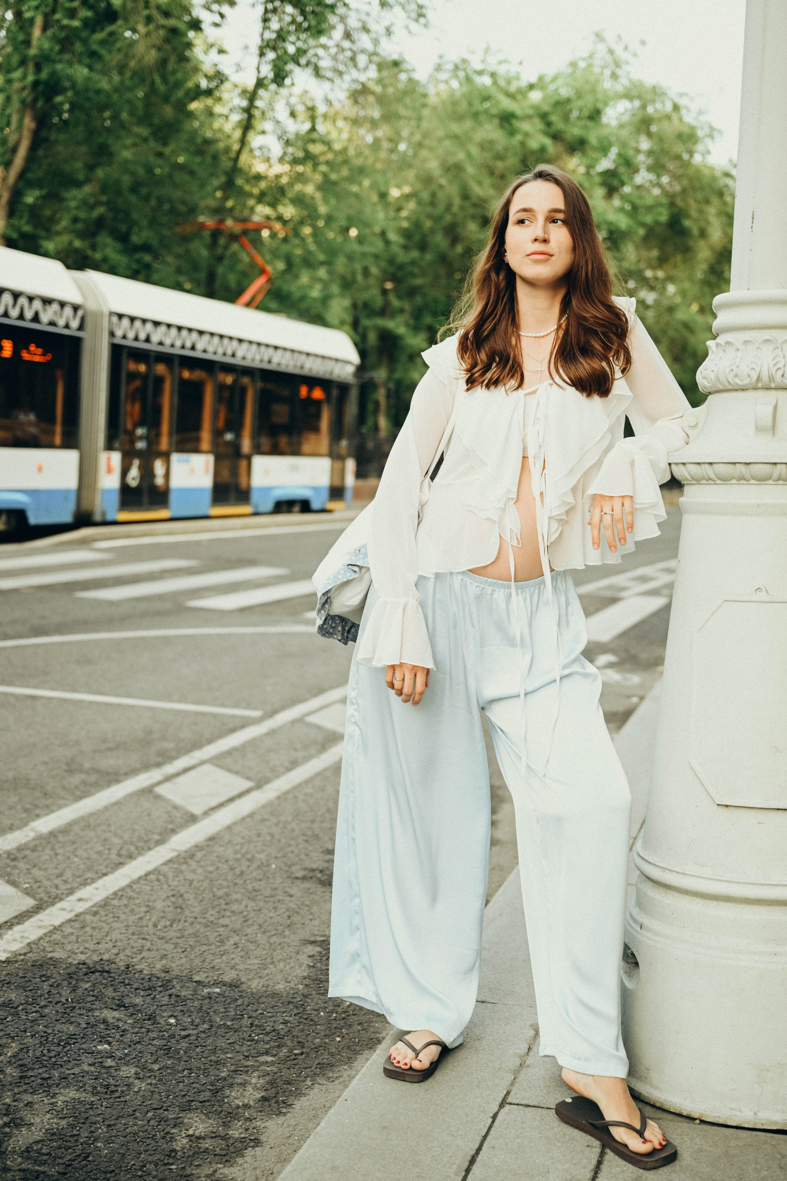 Беременность прогулка. Семейный фотограф в Москве Люберцах Ирина Вронская