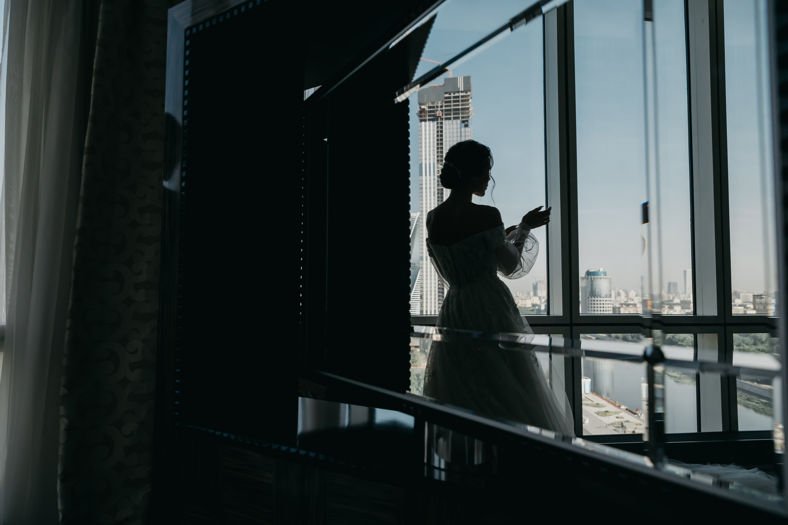 Свадебная фотосессия в отеле. Свадебный фотограф в Москве Екатерина Гусева