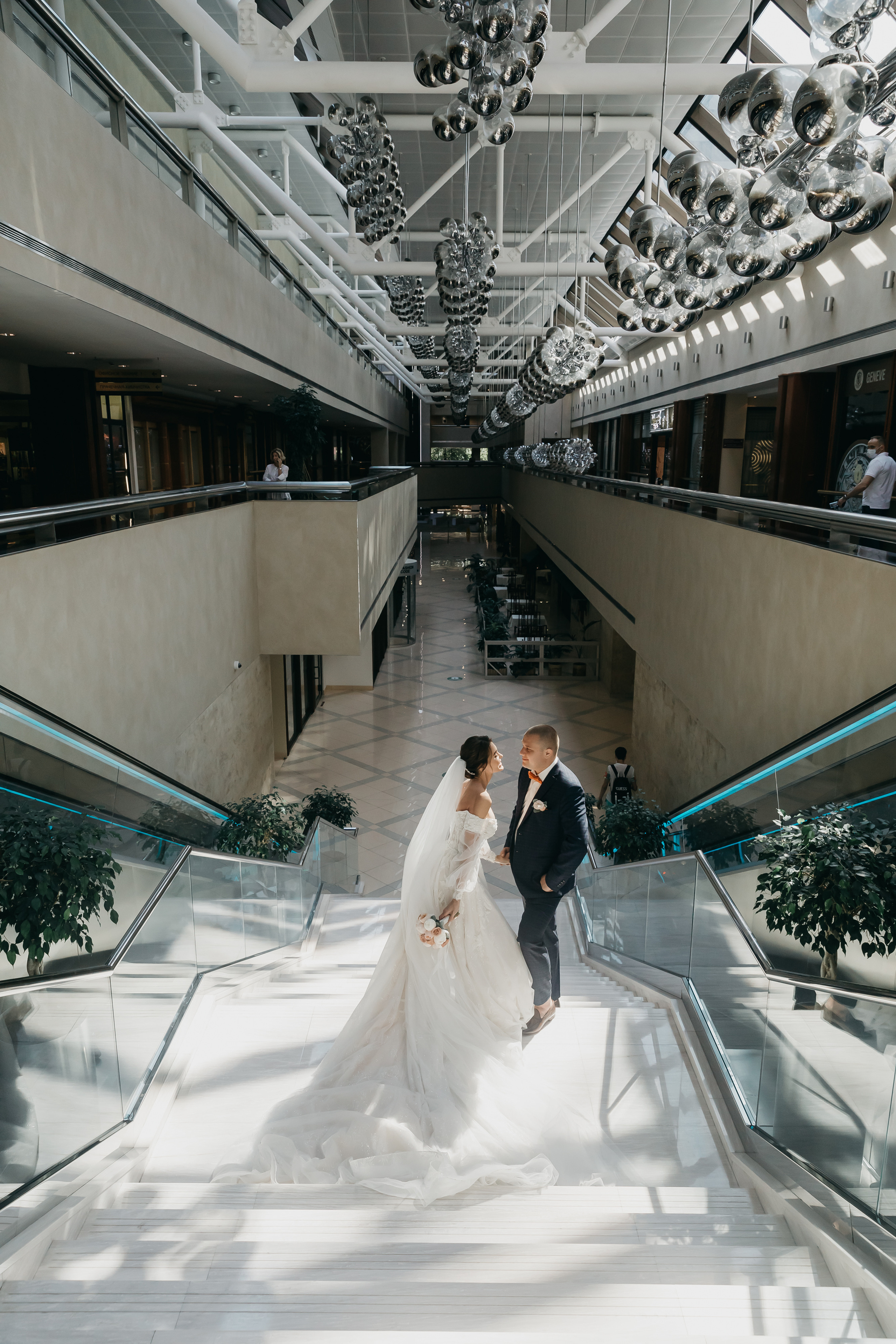 Свадебная фотосессия в отеле. Свадебный фотограф в Москве Екатерина Гусева