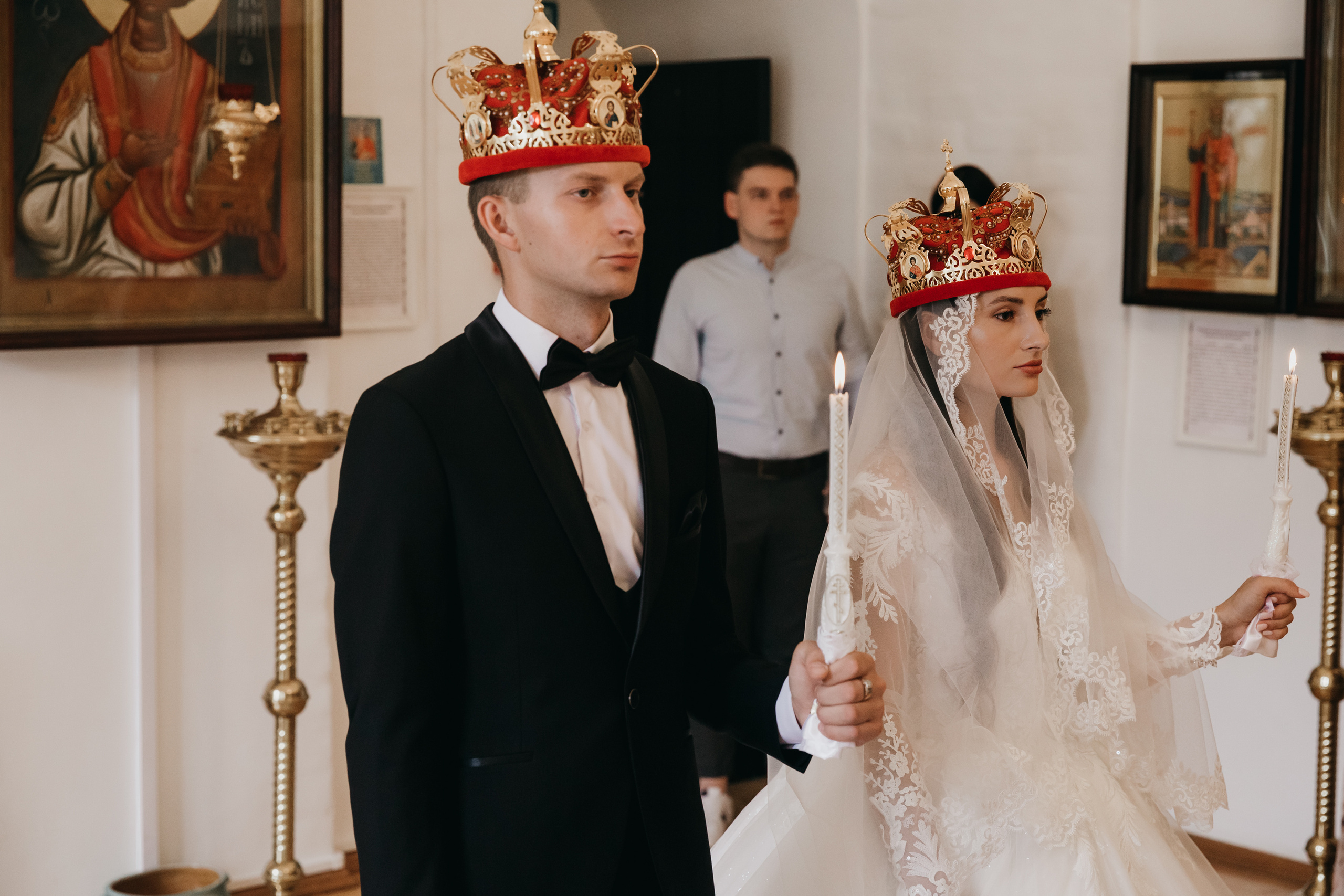 Венчание в Храме Тихвинской Иконы Божией Матери. Свадебный фотограф в Москве Екатерина Гусева
