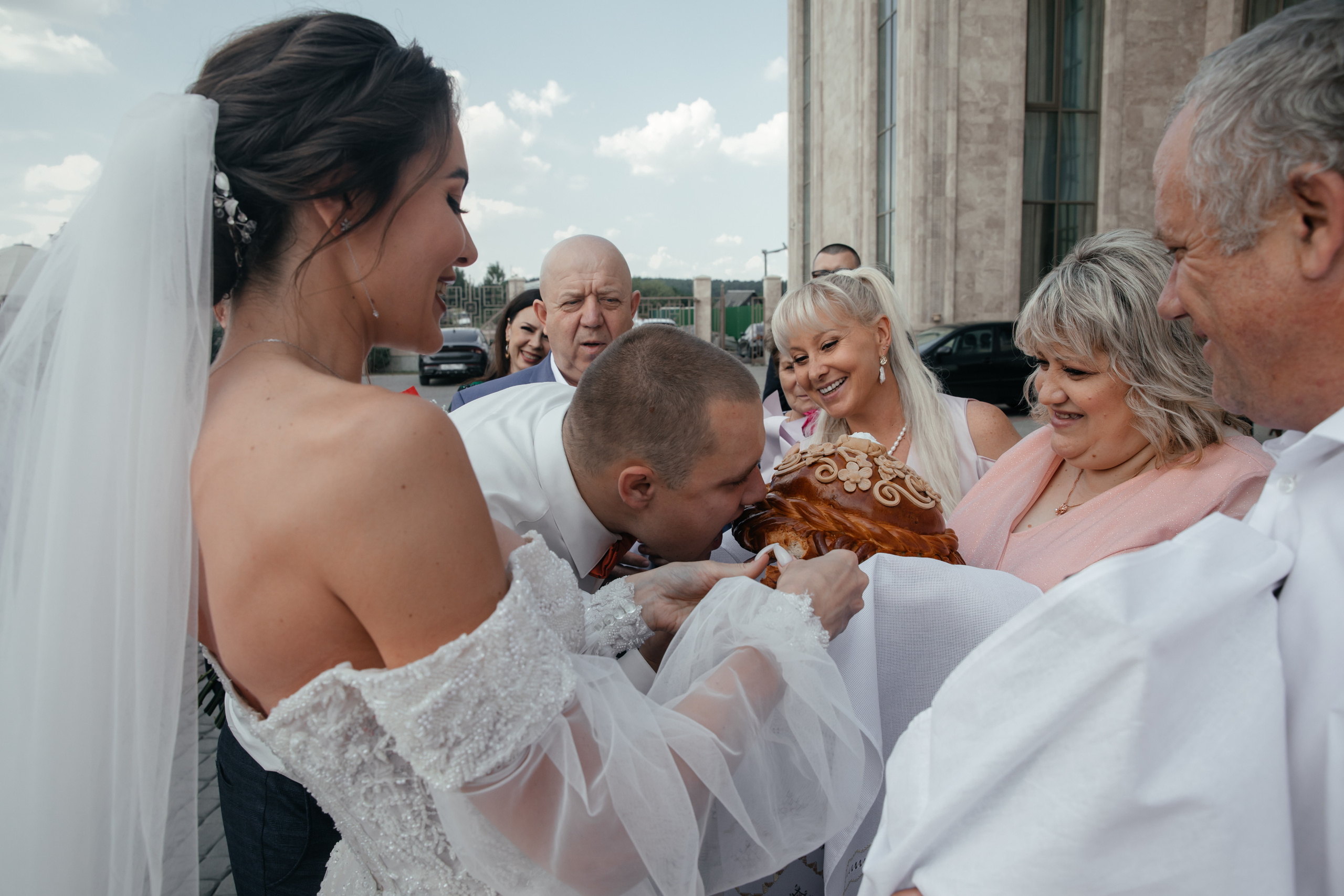 Свадебная фотосессия в отеле. Свадебный фотограф в Москве Екатерина Гусева