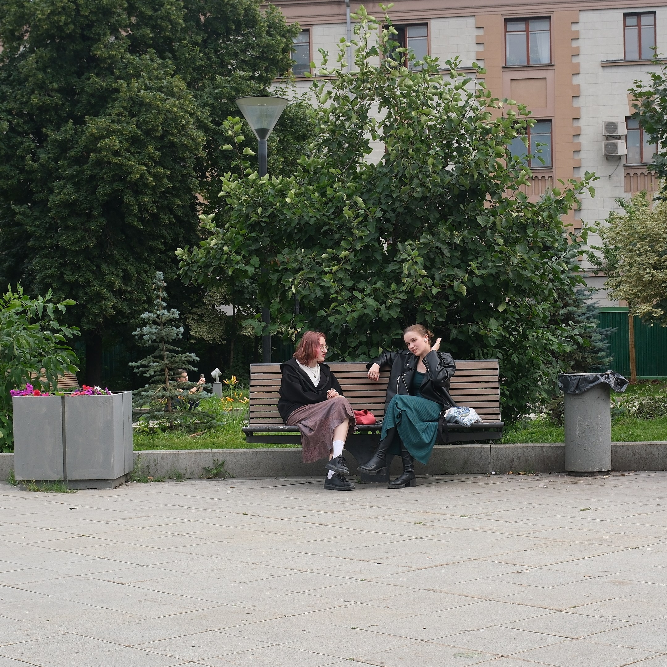 Улица, люди, жизнь…