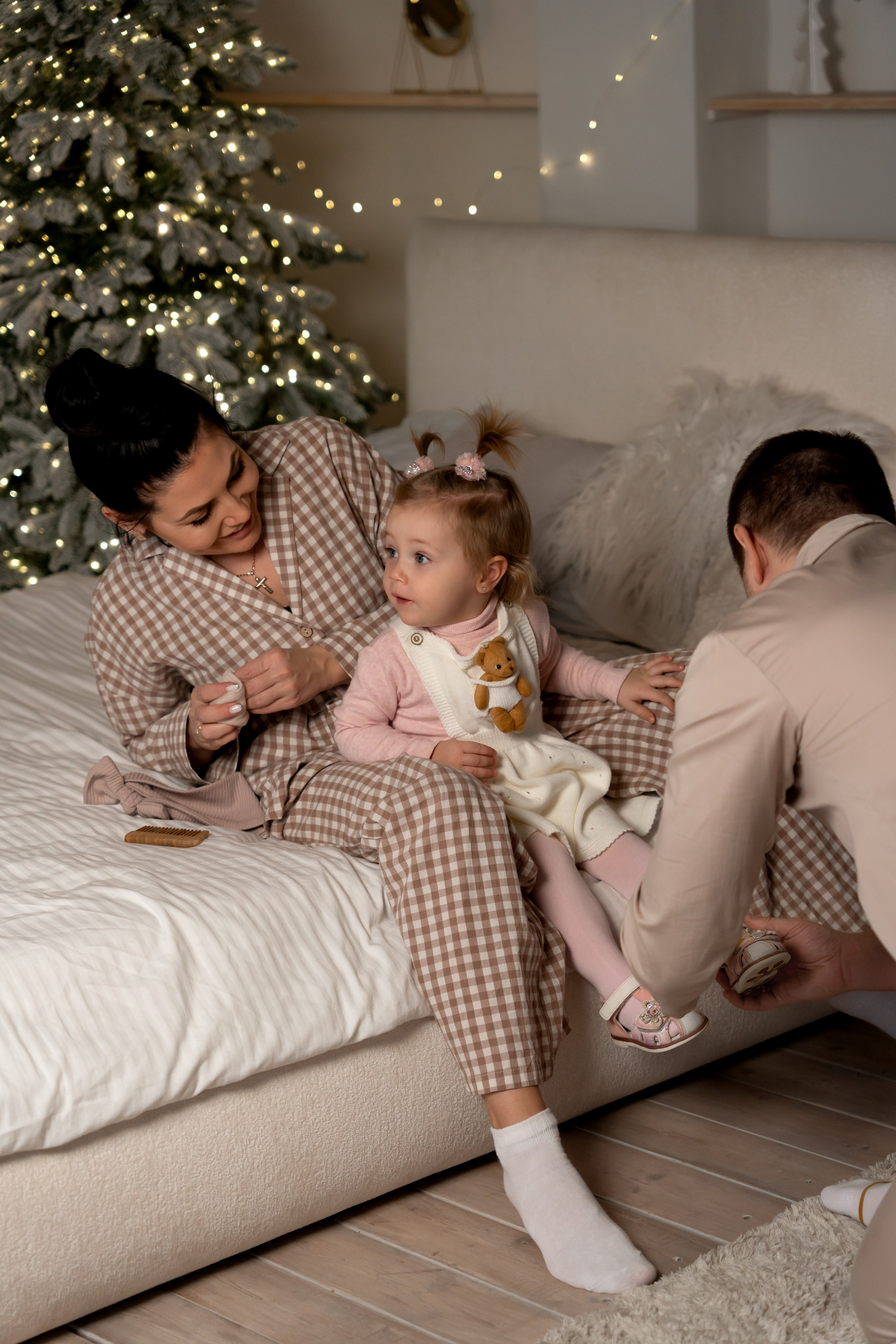 Теплая новогодняя семейная фотосессия. Фотограф в Красноярске. Юлия Чаушанская