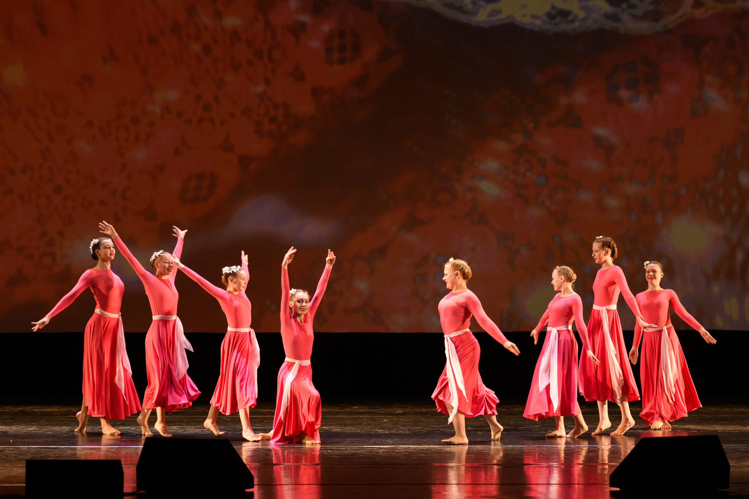 23 апреля, часть 2, БКЗ Октябрьский, г. Санкт-Петербург. Золотое яблочко