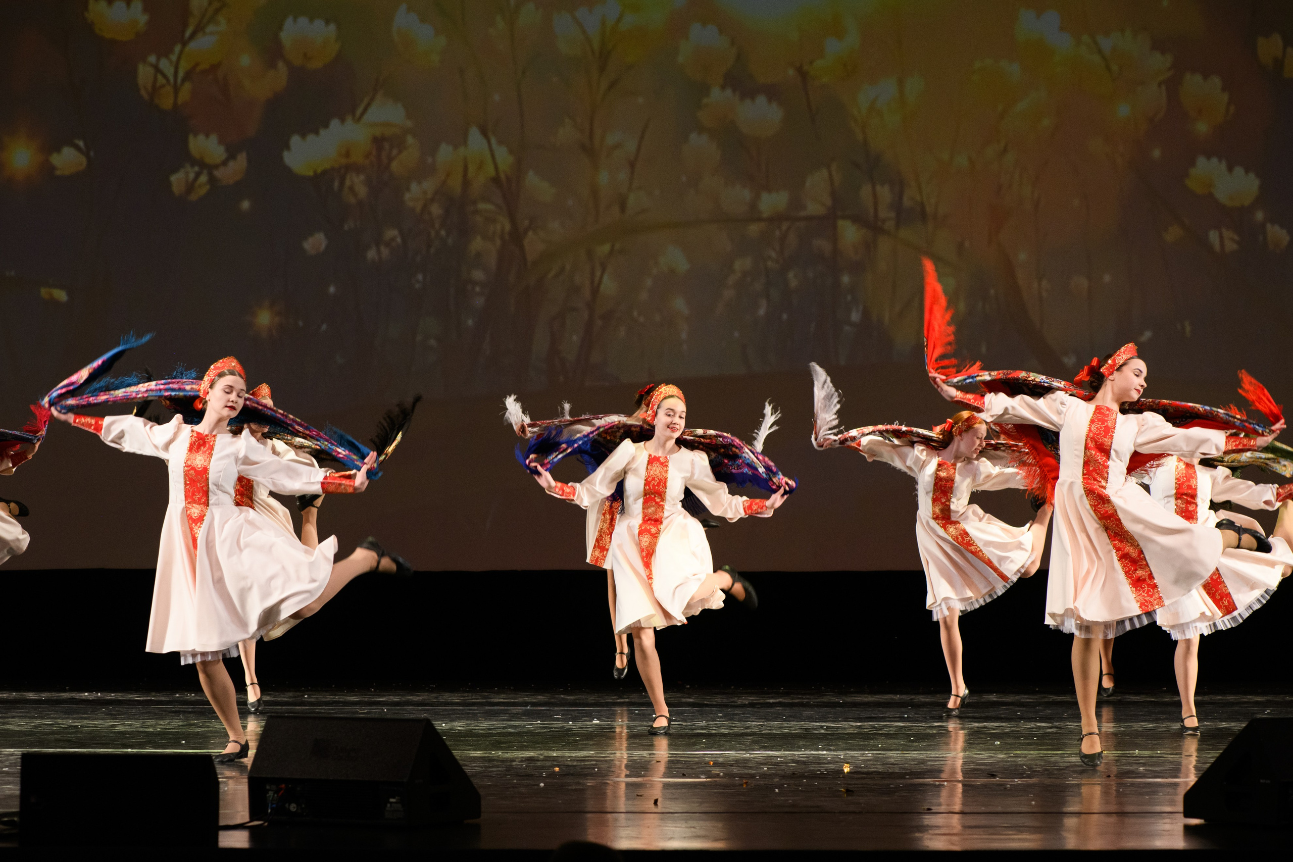 23 апреля, часть 2, БКЗ Октябрьский, г. Санкт-Петербург. Золотое яблочко