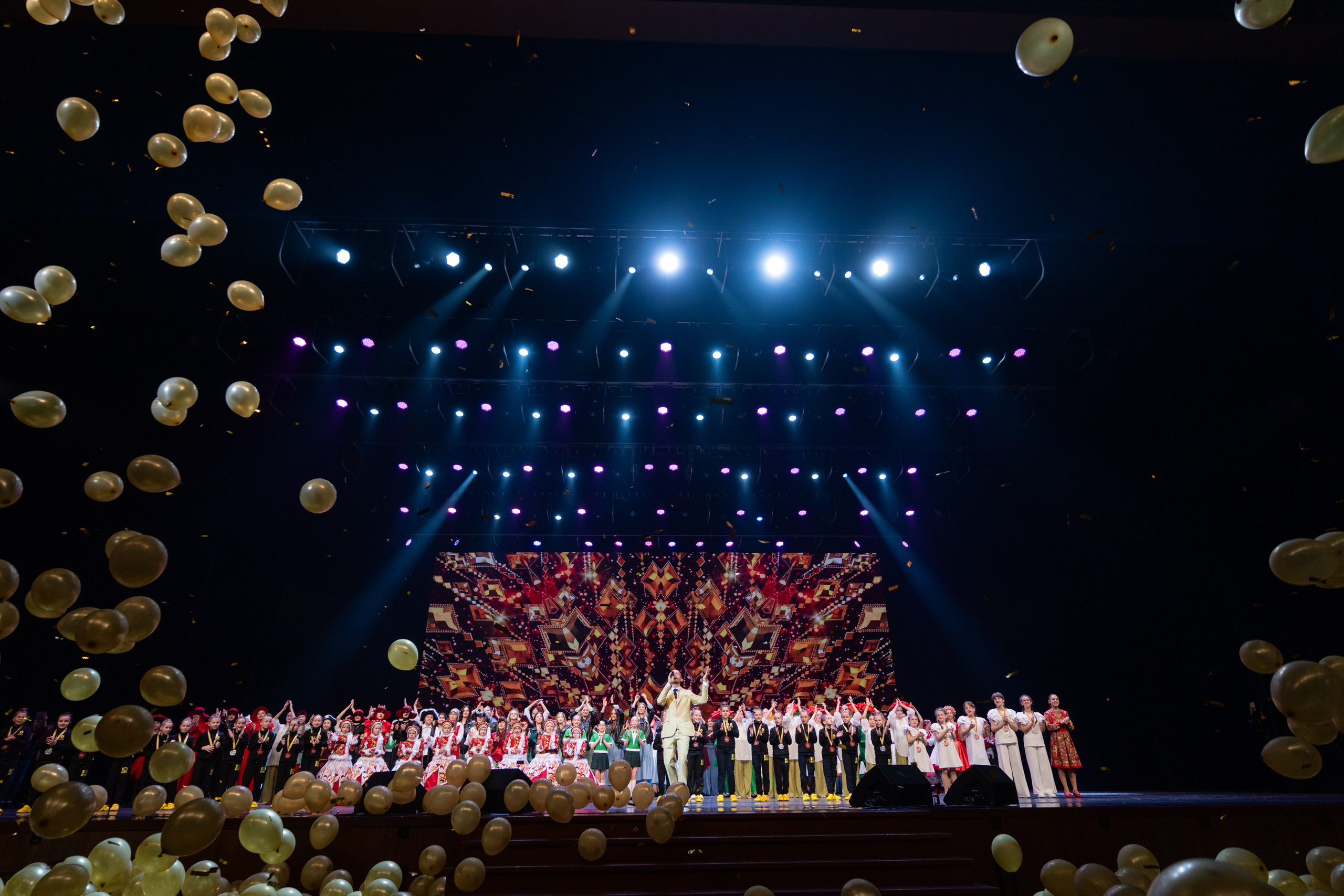 18 мая, г. Москва, Кремль, Концерт. Золотое яблочко