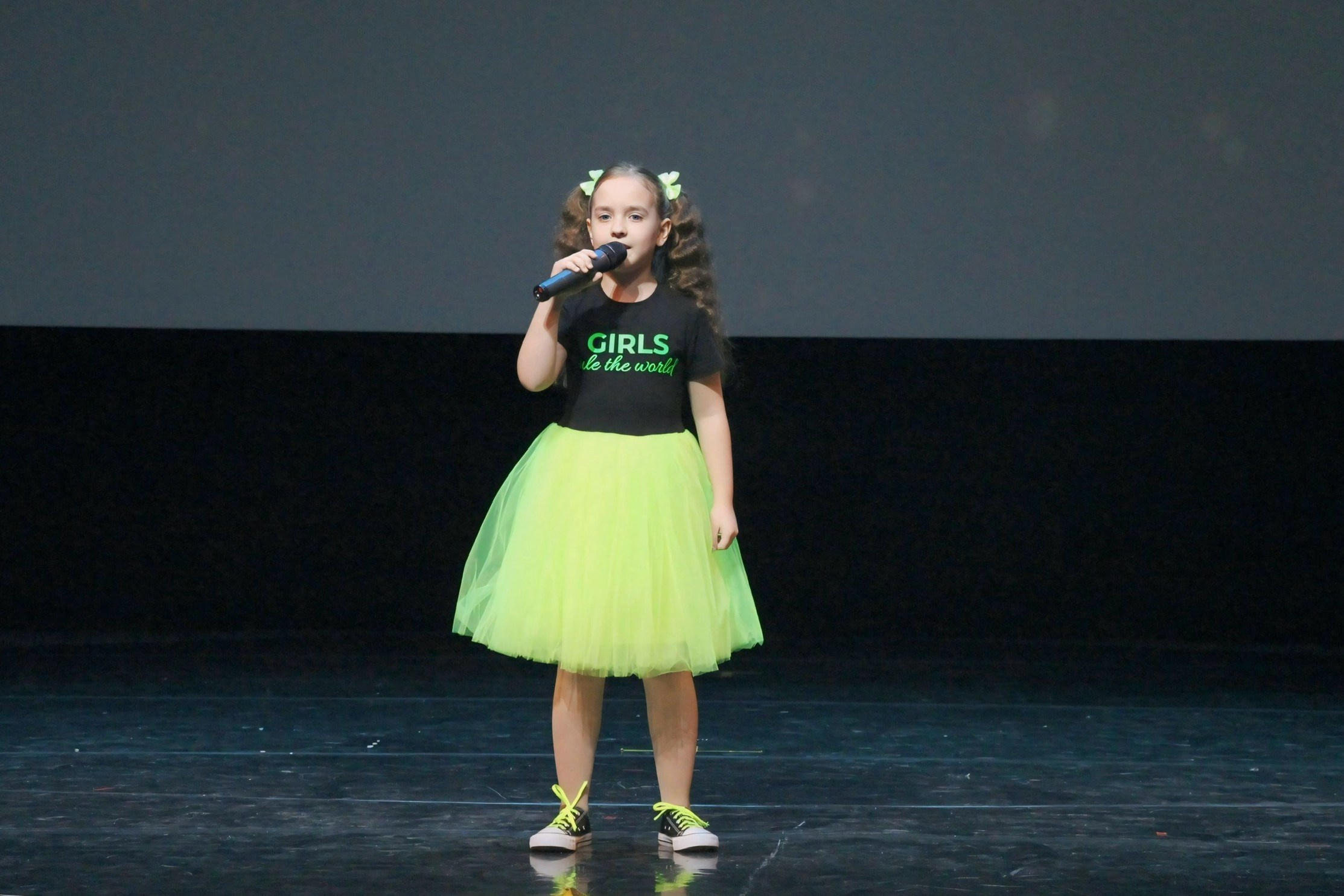 26 апреля, г. Астрахань. Золотое яблочко