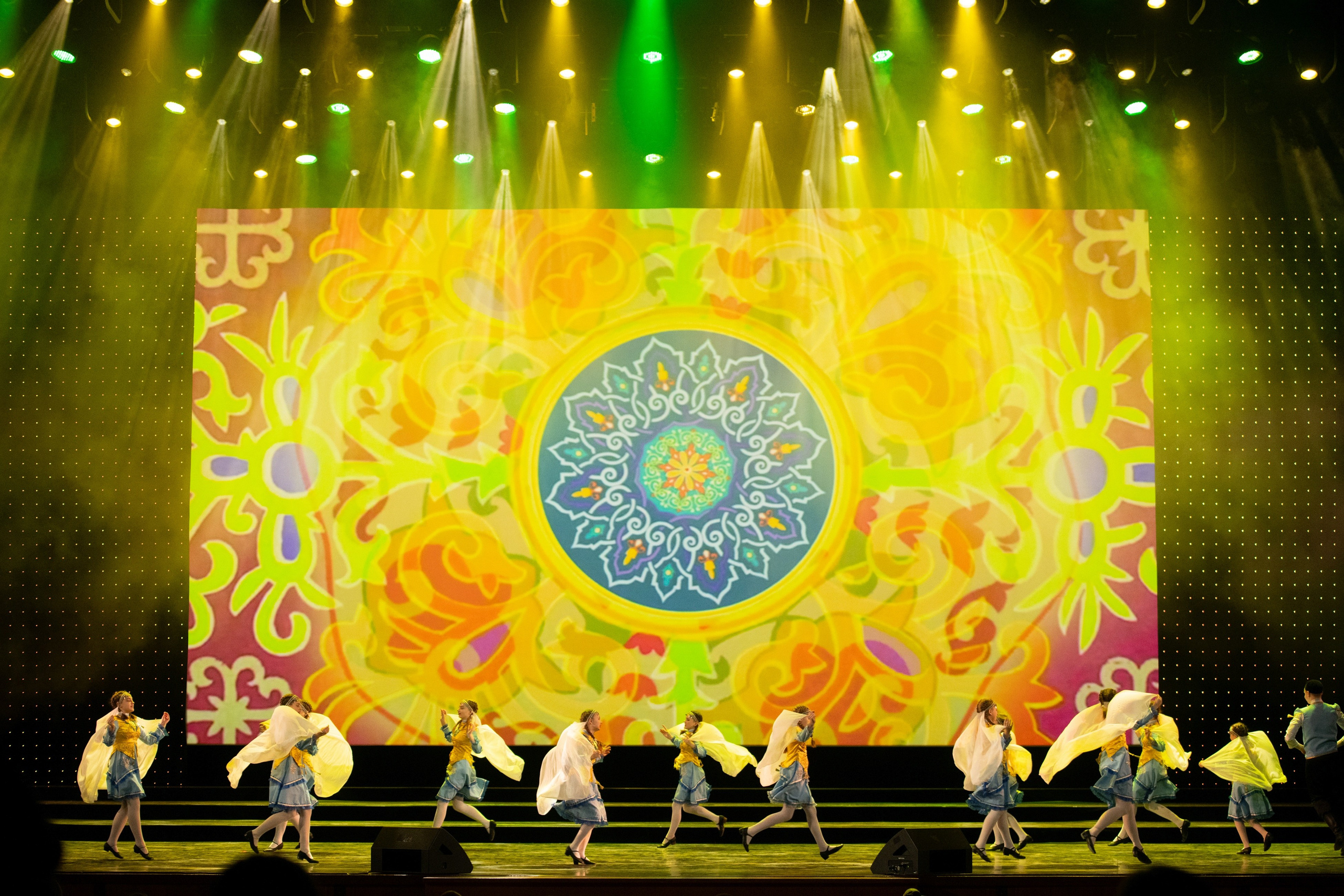 2 февраля, концерт Таланты России, Кремлевский Дворец. Золотое яблочко