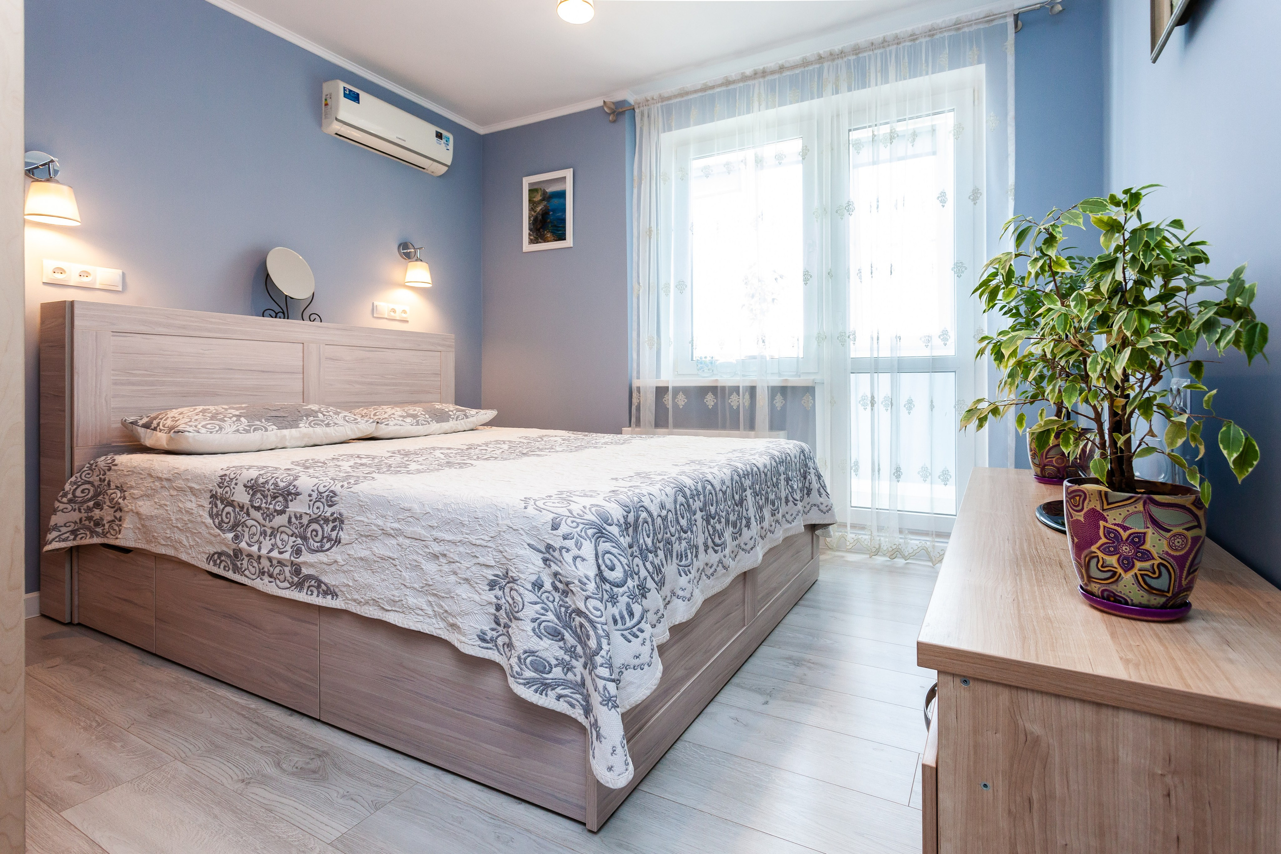 ***. Фотограф Денис Денисов