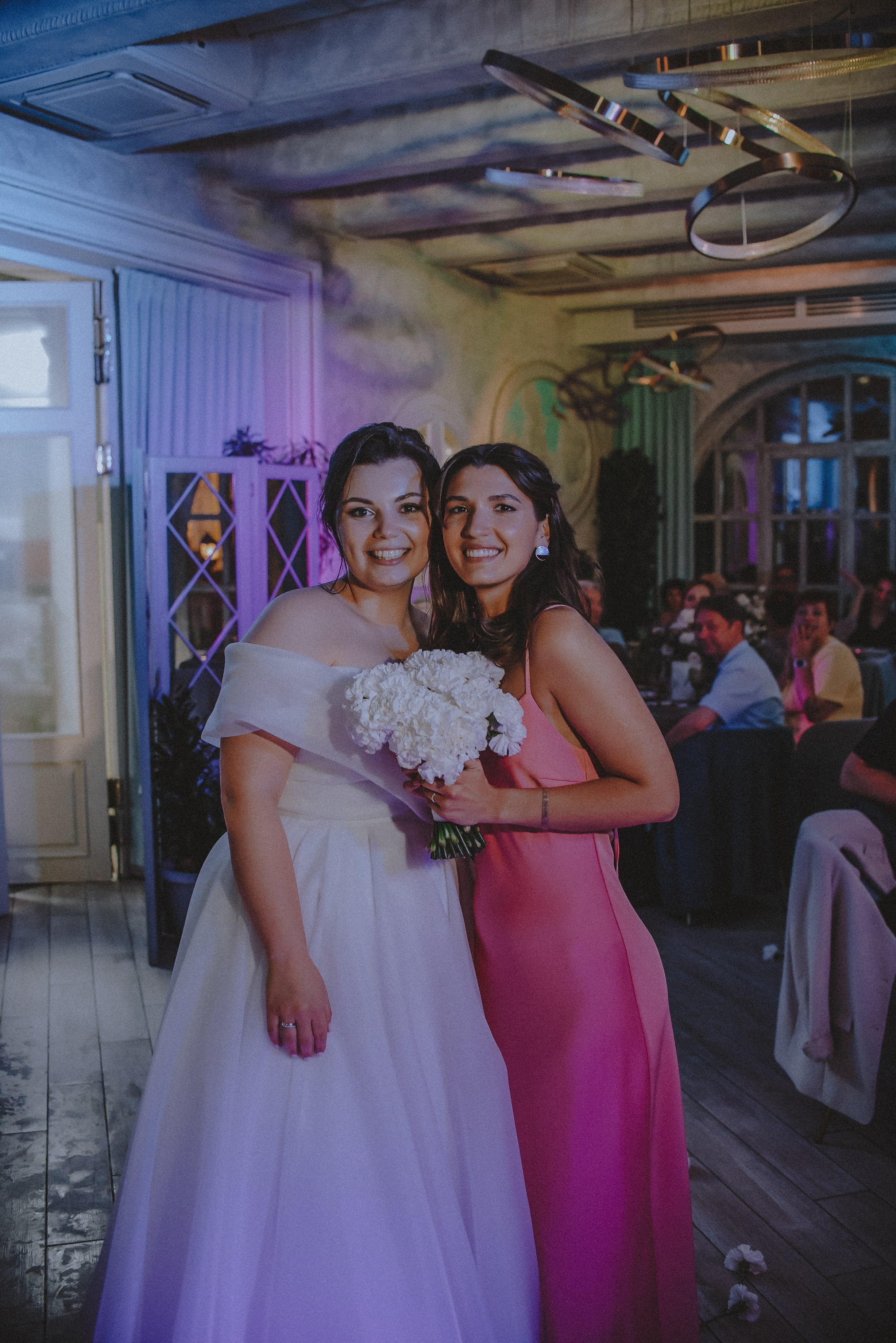 Love.com: Главная страница нашего счастья. Свадебный и семейный фотограф в Москве Сажина Кристина КиМ. Свадебный оператор в Москве Сажин Максим