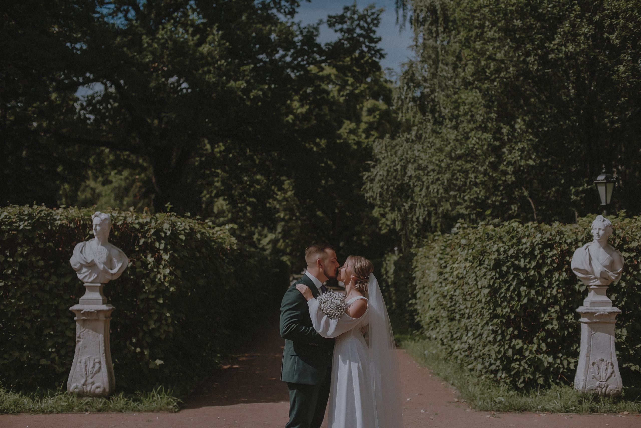 Love.app: Всё для счастливой жизни. Свадебный и семейный фотограф в Москве Сажина Кристина КиМ. Свадебный оператор в Москве Сажин Максим