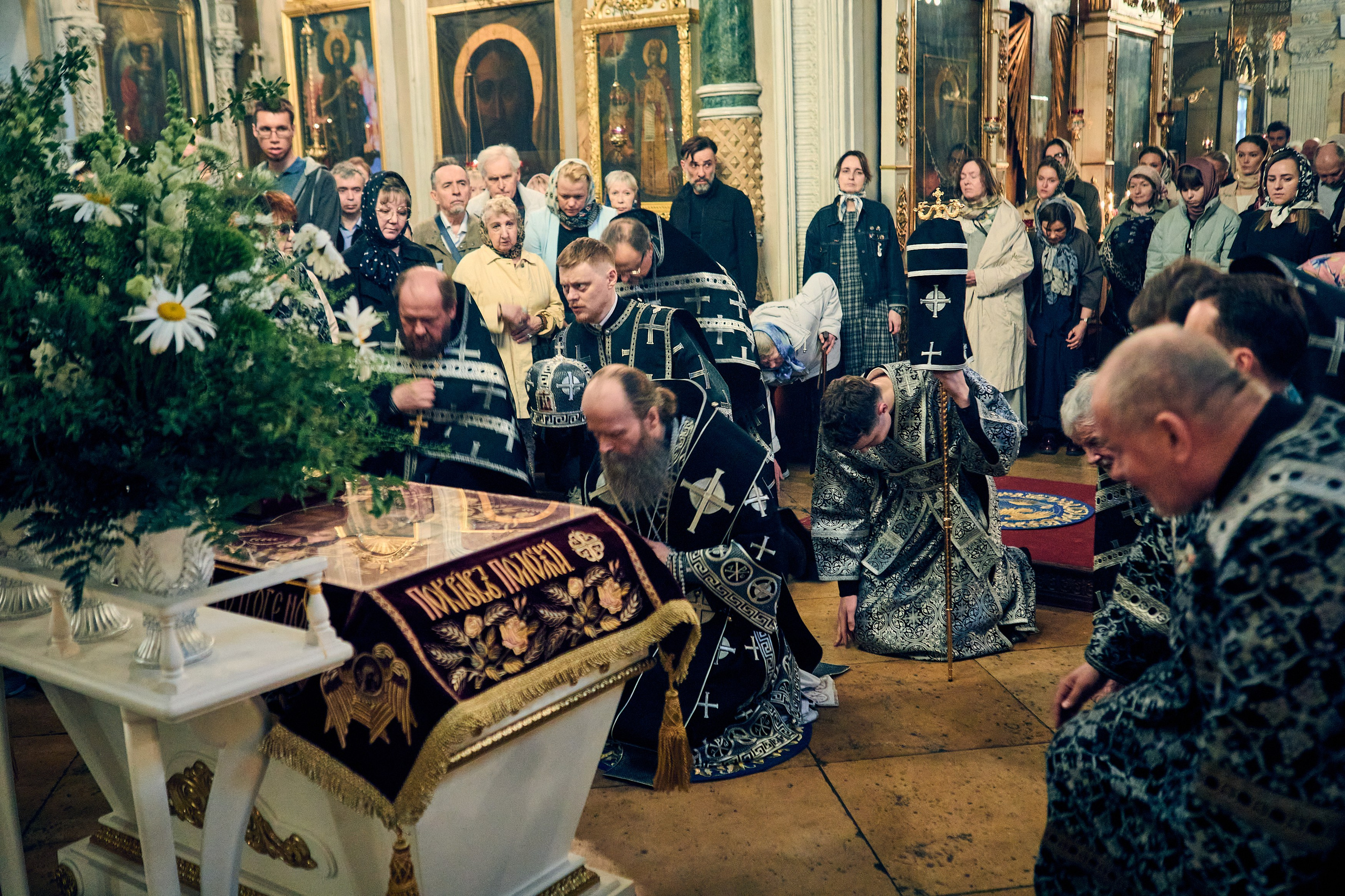 Утреня. Погребение Спасителя. DMITRY MOISEENKO — фотограф, художник, топ-стилист