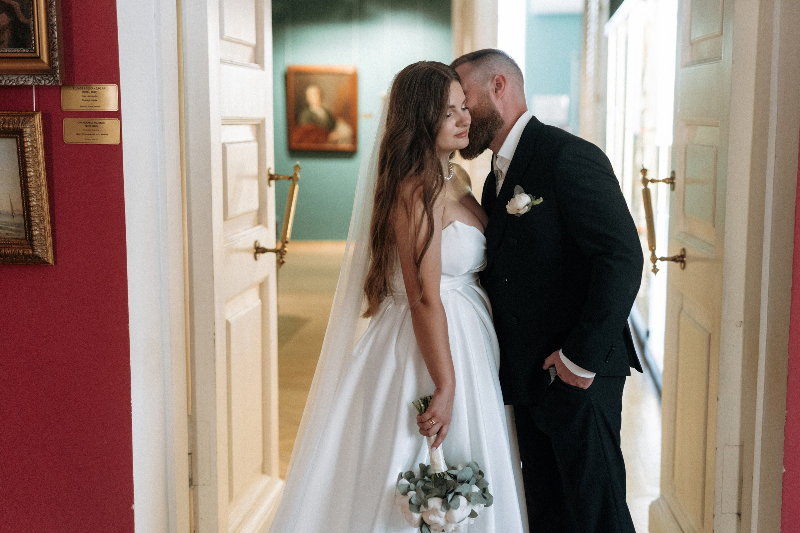 Свадьба Анастасии и Евгения, Картинная галерея, прогулка в лесу. Ресторан «Хлеб и Винотека». Свадебный фотограф в Тамбове Павел Четвертков
