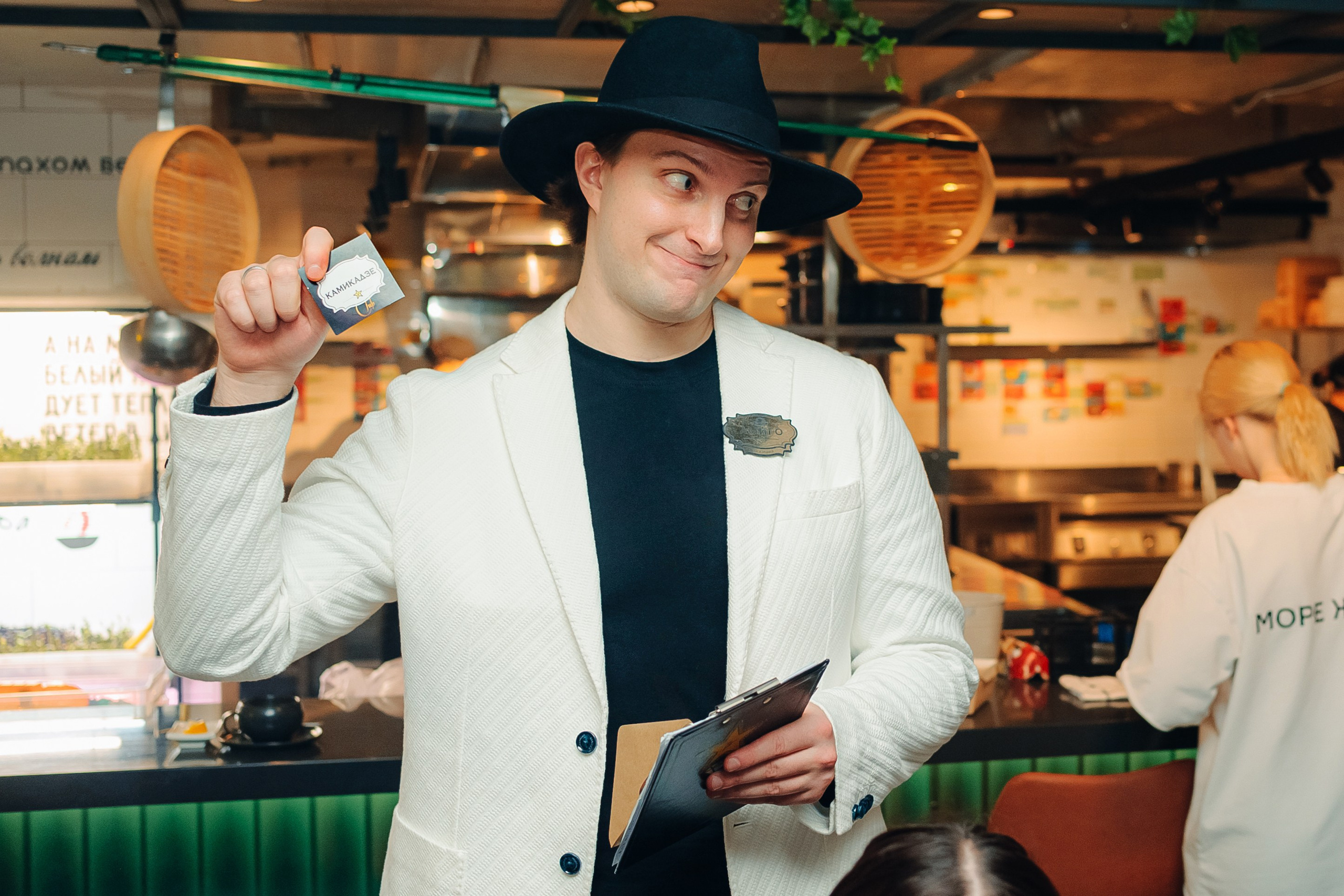 Вечер игры в Мафию. Фотограф в Екатеринбурге Артём Зайнетдинов