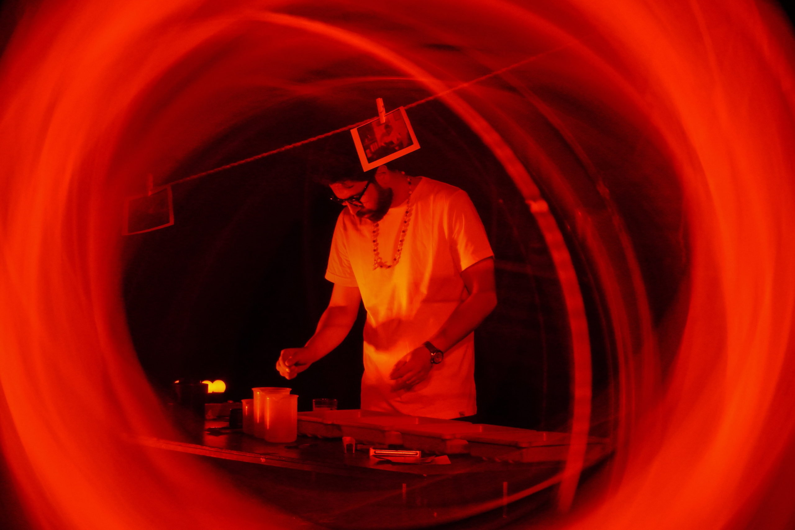 Спектакль «Она сфотографировала воспоминания». Фотохудожник Татьяна Бойцова