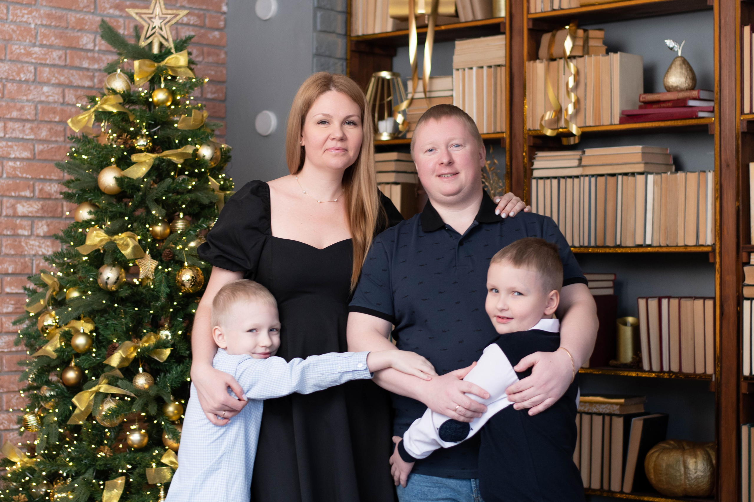 Гришины. Студийная съемка. Екатерина Бикбаева фотограф, видеограф, медиа-продюсер