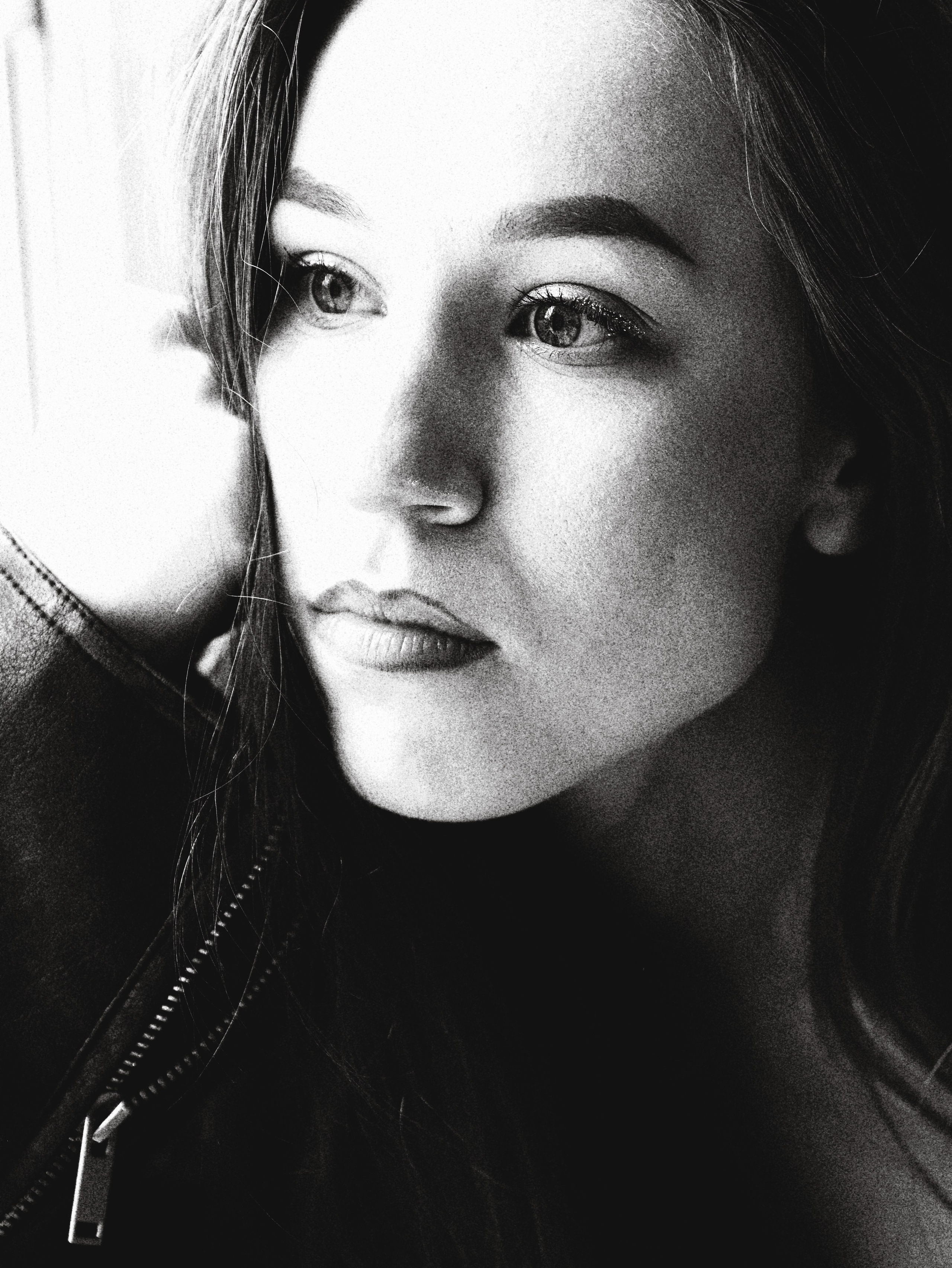 Чёрно-белая фотография — портреты в москве. Фотограф-психолог Валерия Никитина в Москве