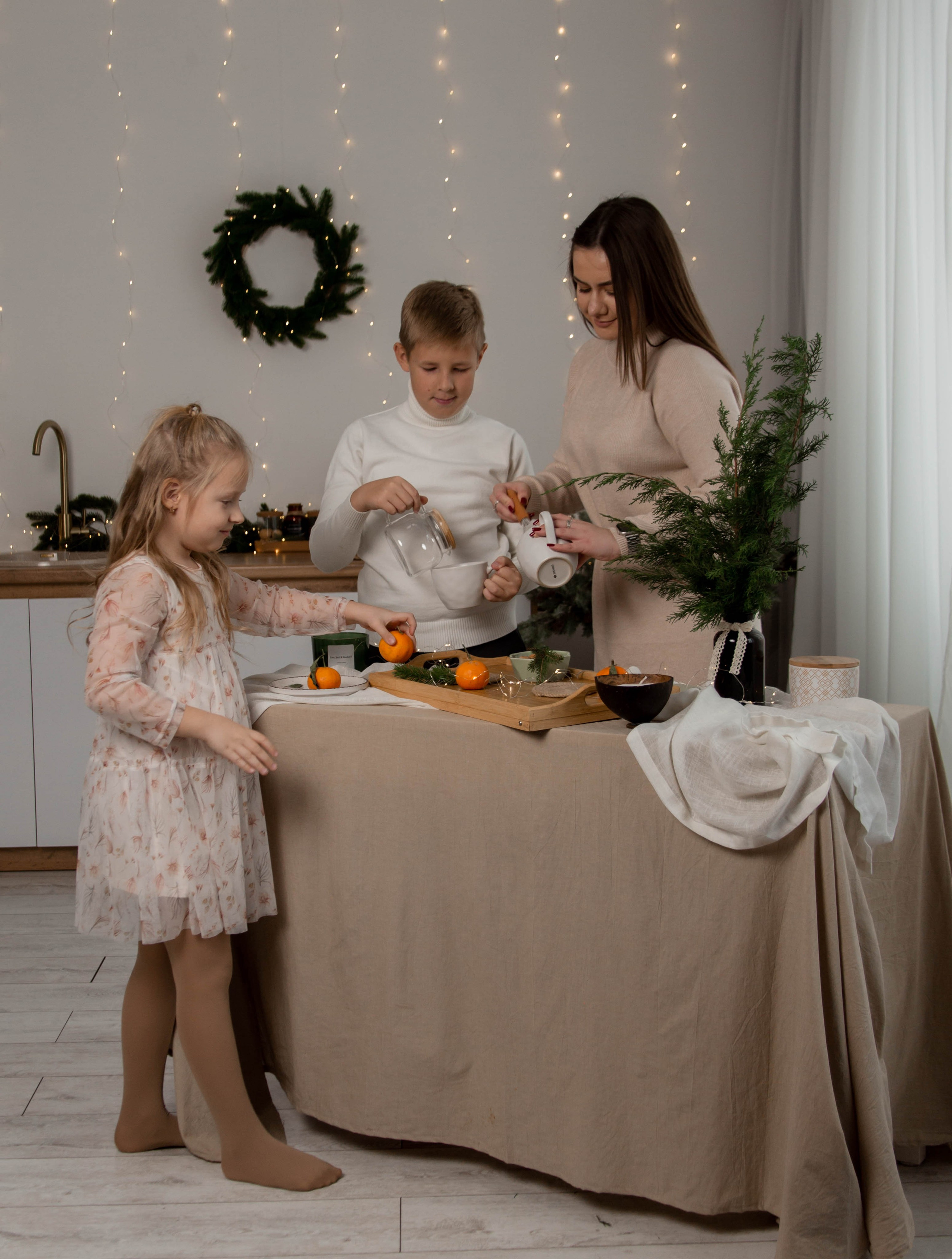 Семейная новогодняя. ФОТОГРАФ ~ Виктория Ивченко ~ Старый Оскол