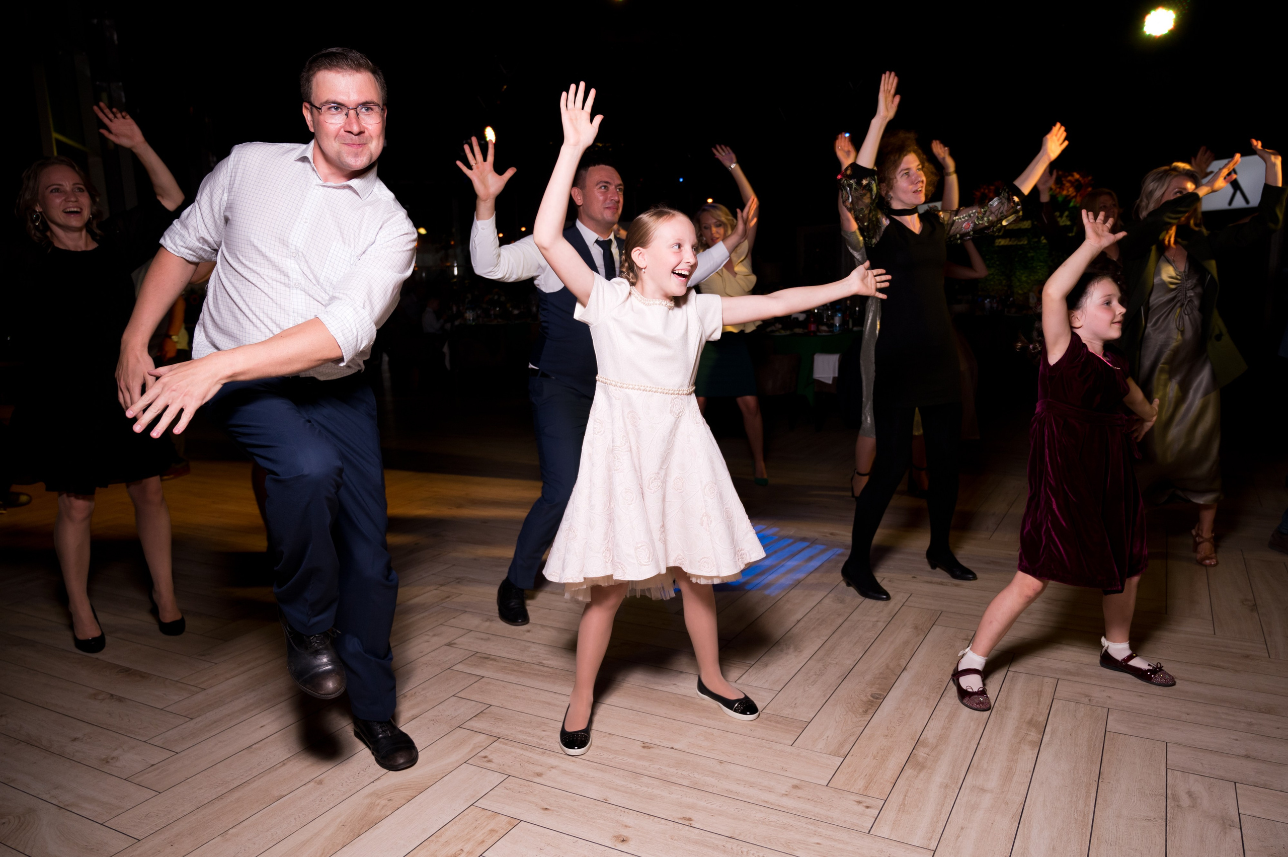 Свадьба Миша и Юля. Репортажный фотограф и видеограф Слава Думчев. Тимбилдинги, отчетники, корпоративы