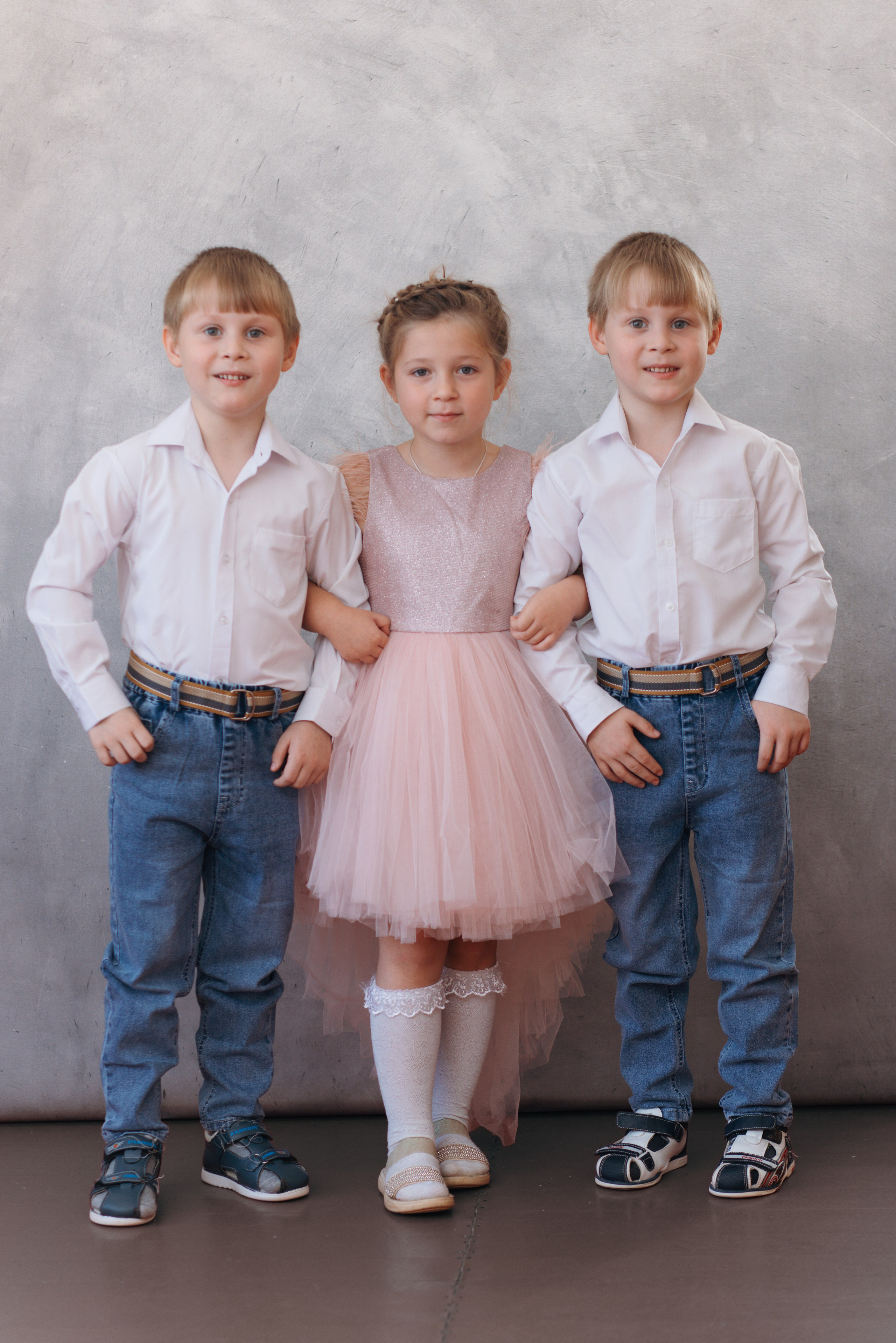 Детский сад № 20. Фотосессия для выпускного альбома. Студия выпускных альбомов Остров