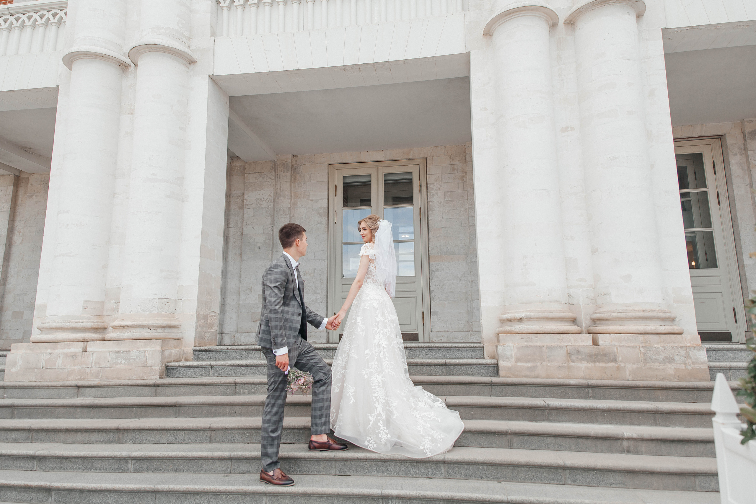 Петр и Диана. МУузей-заповедник Царицыно. Свадебный и семейный фотограф в Москве и Подмосковье Ольга Останина