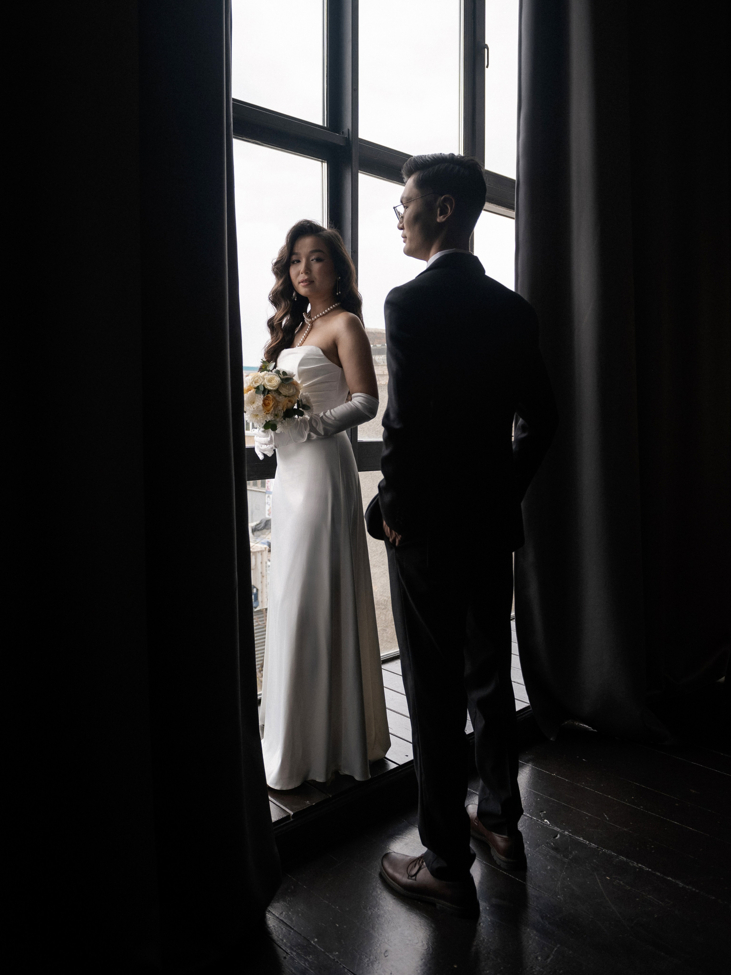 >Свадебная фотосессия в студии зал Гэтсби, Новосибирск | Яна Иванова. Семейный и свадебный фотограф в Новосибирске Иванова Яна