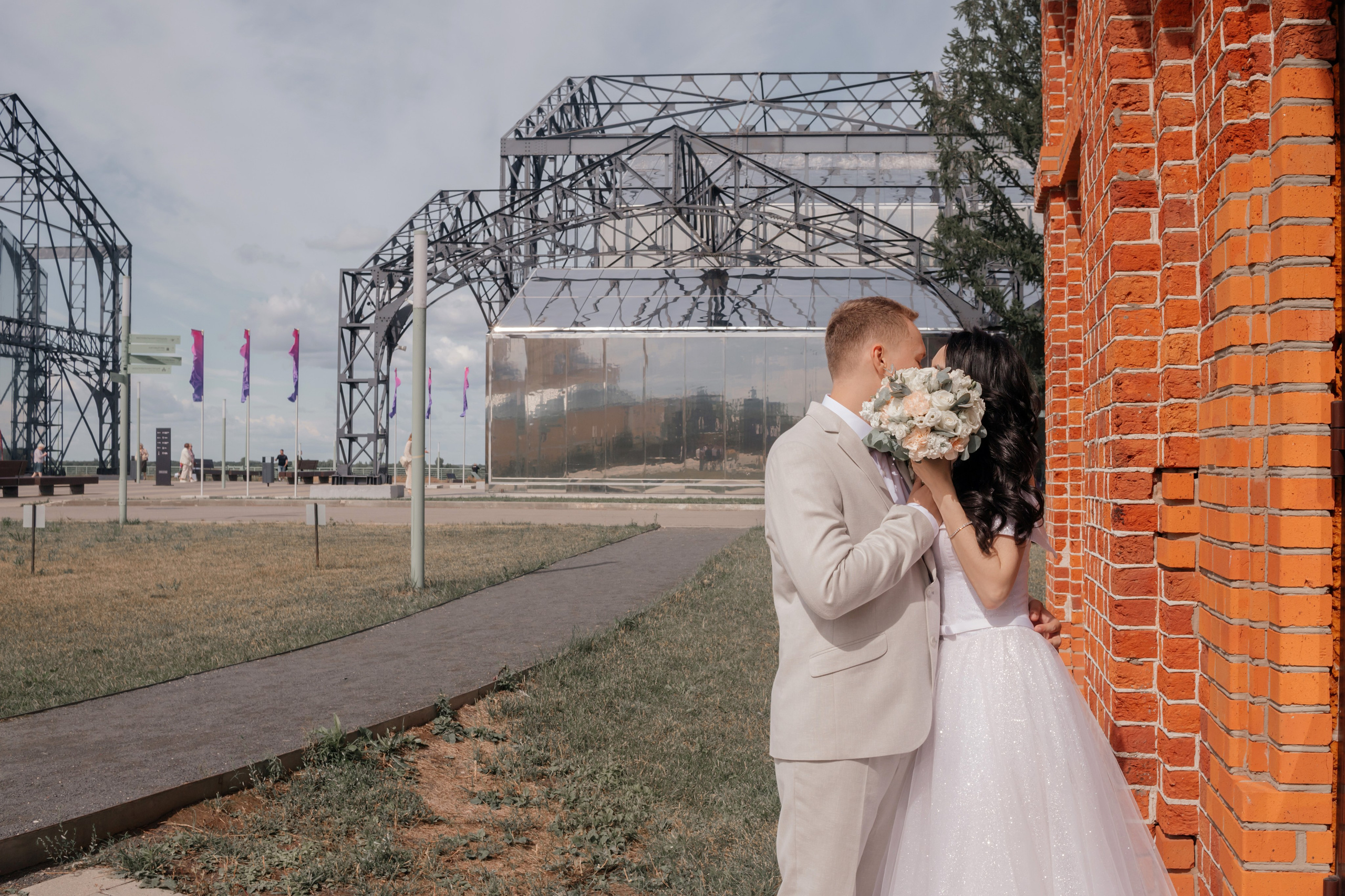 Полный день для пары Татьяны и Максима в ресторане План Б. Свадебный фотограф и фотограф Love-Store в Нижнем Новгороде Анастасия
