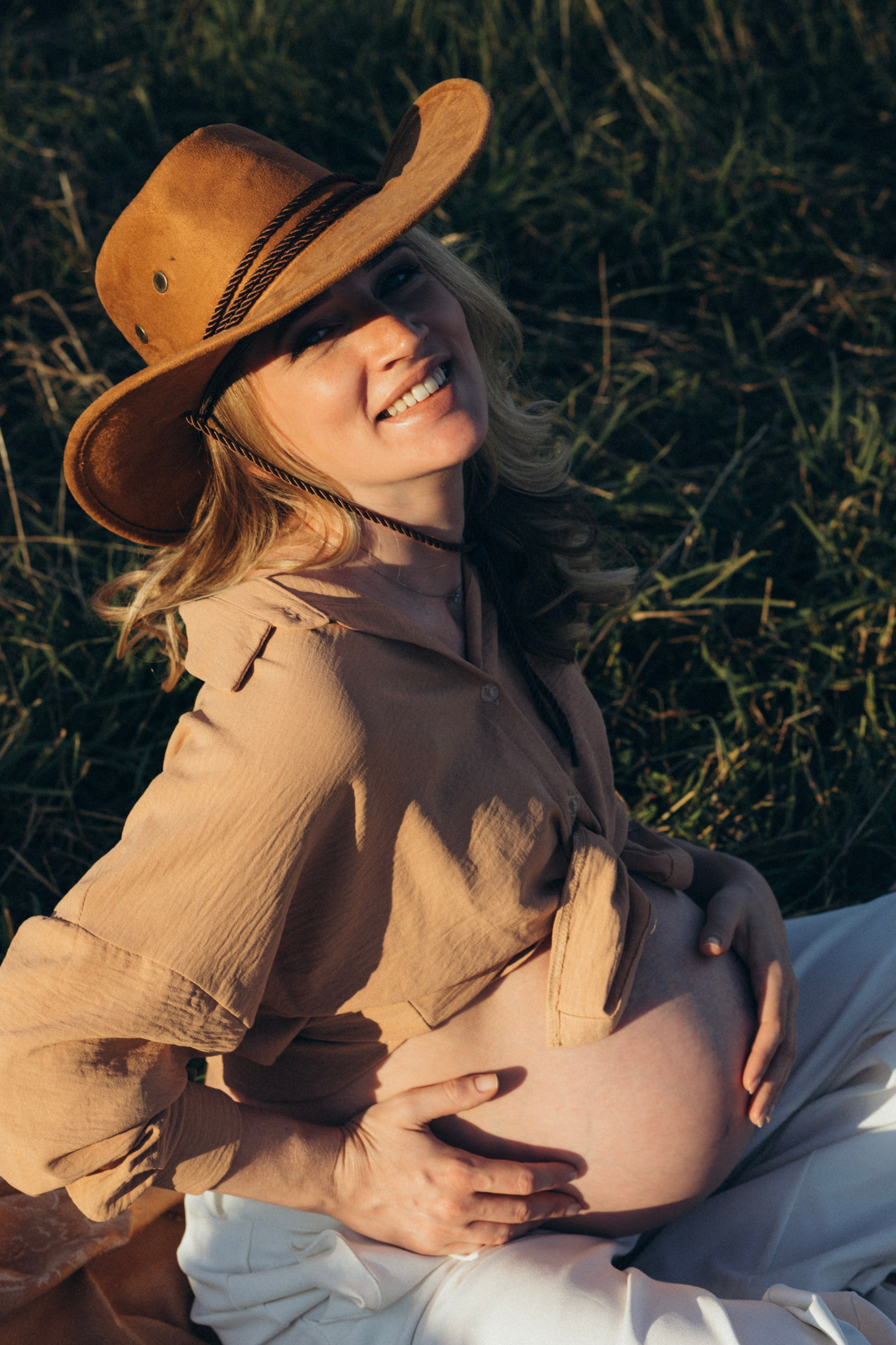 Беременяшка (прогулочная фотоссесия). ПОРТРЕТНЫЙ ФОТОГРАФ АЛЁНА САВИНА