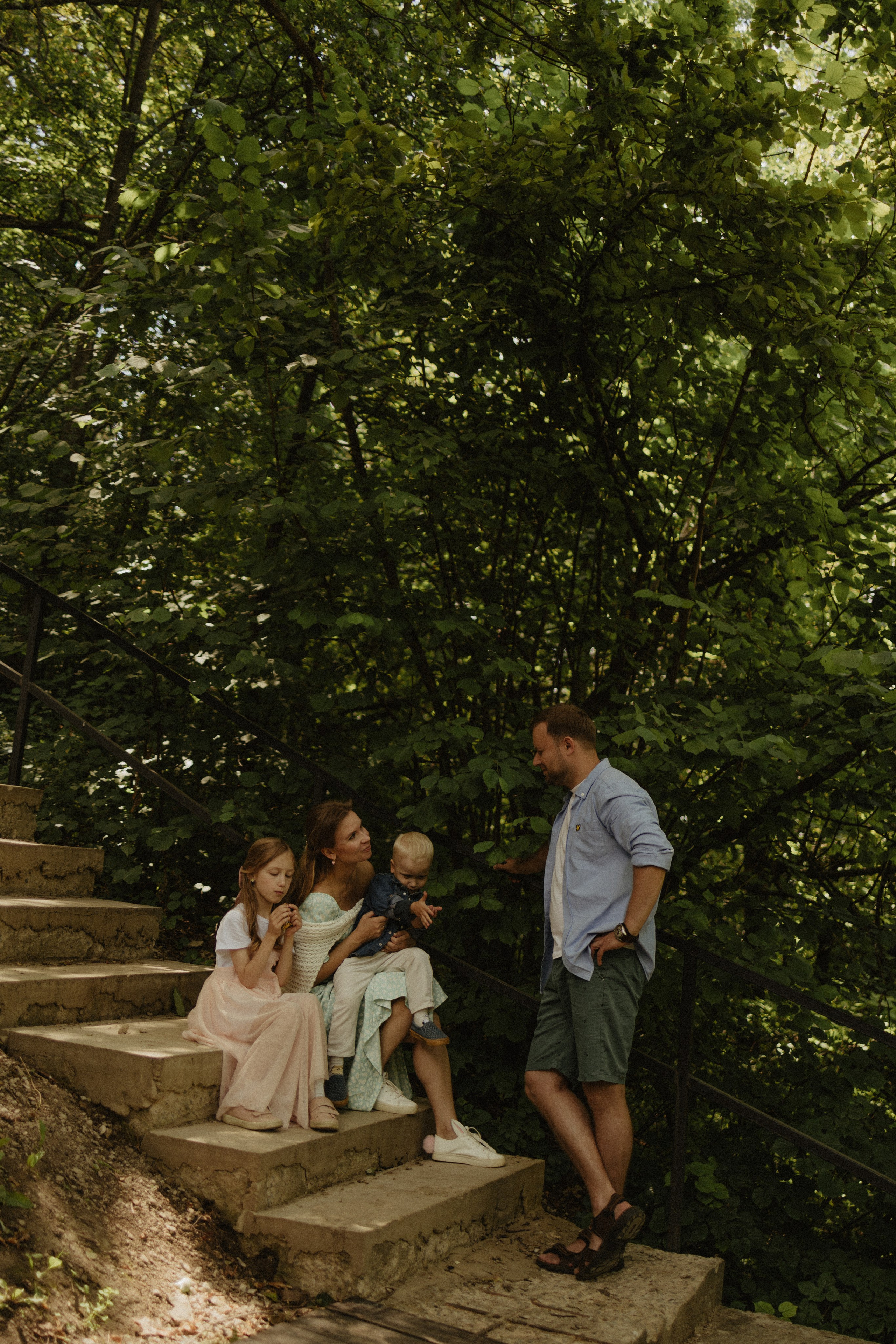 В Донском лесу. Семейный лайфстайл фотограф в г. Липецк