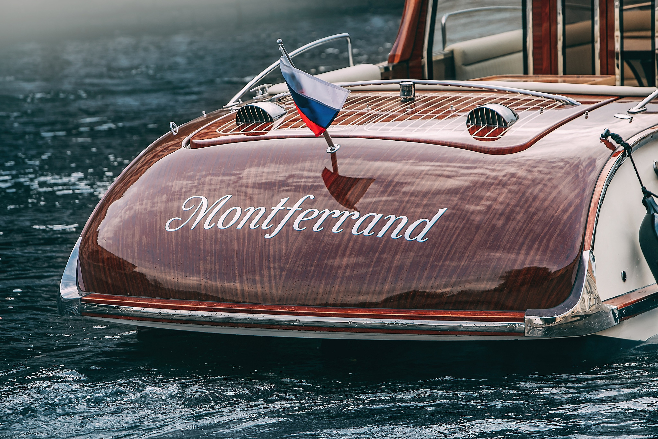Катер «Montferrand». SPB Rent Boats|аренда катеров и теплоходов
