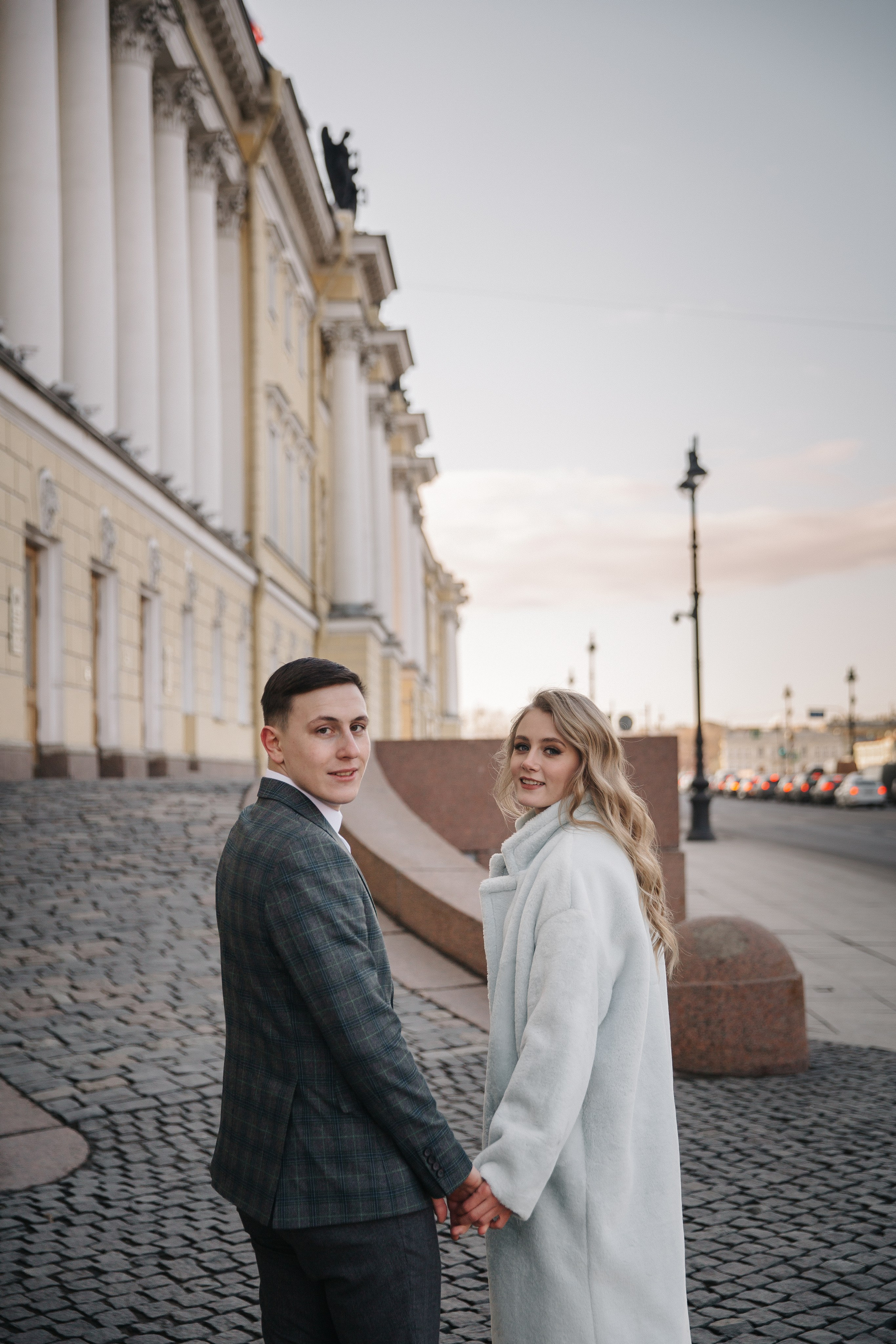 ДВОРЕЦ № 1 | Март, Исаакий, Английская набережная. Свадебный фотограф в Санкт-Петербурге Полина Корзухина