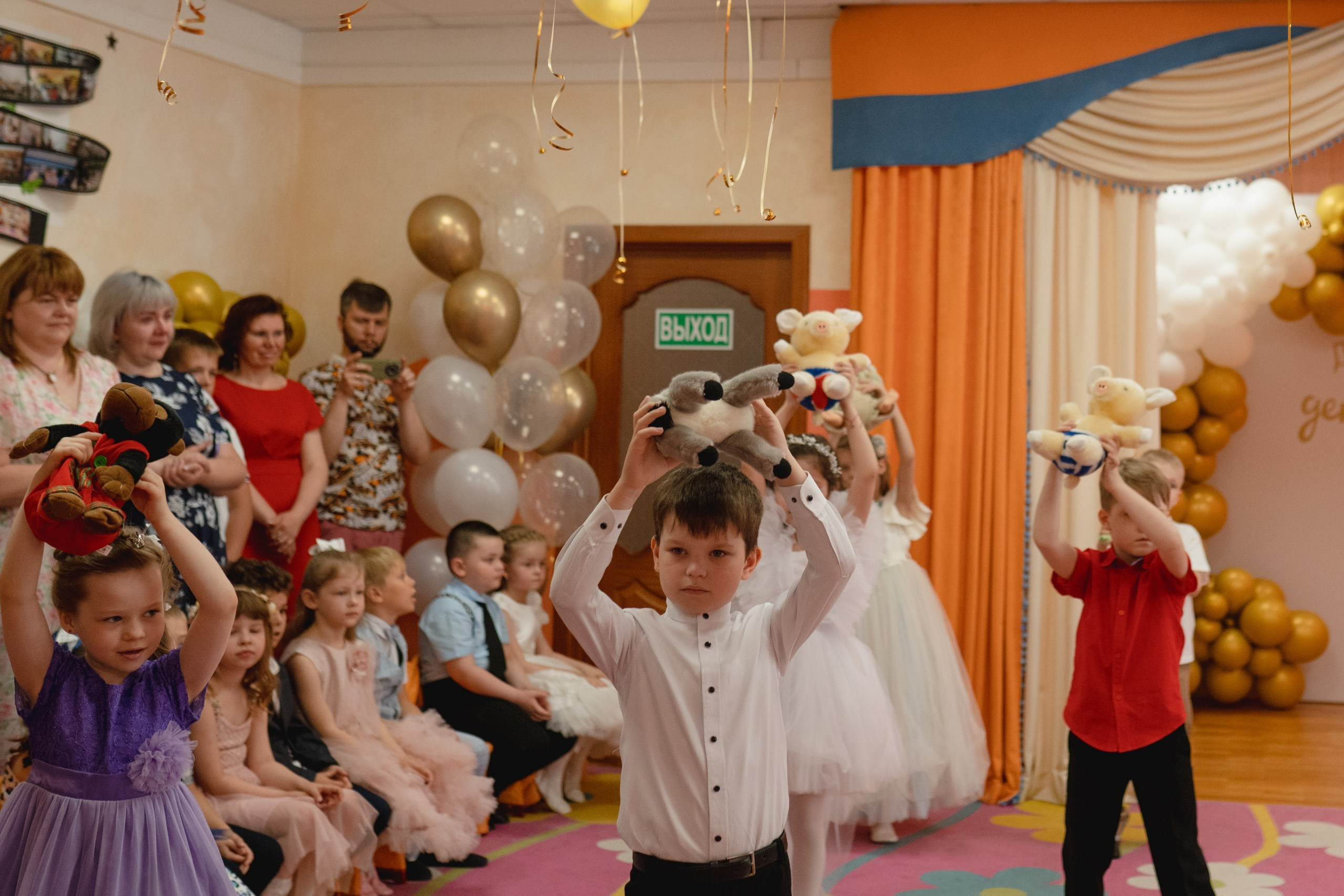 Выпускной. Непоседы. Семейный фотограф в Москве Лилия Лебедева