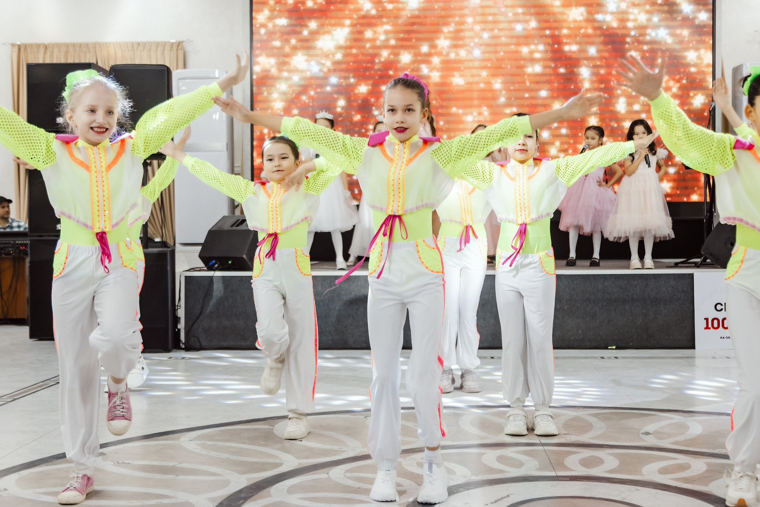 Большой Отчетный Бал Музыкального Дома Голос. Кипятком Павлодар