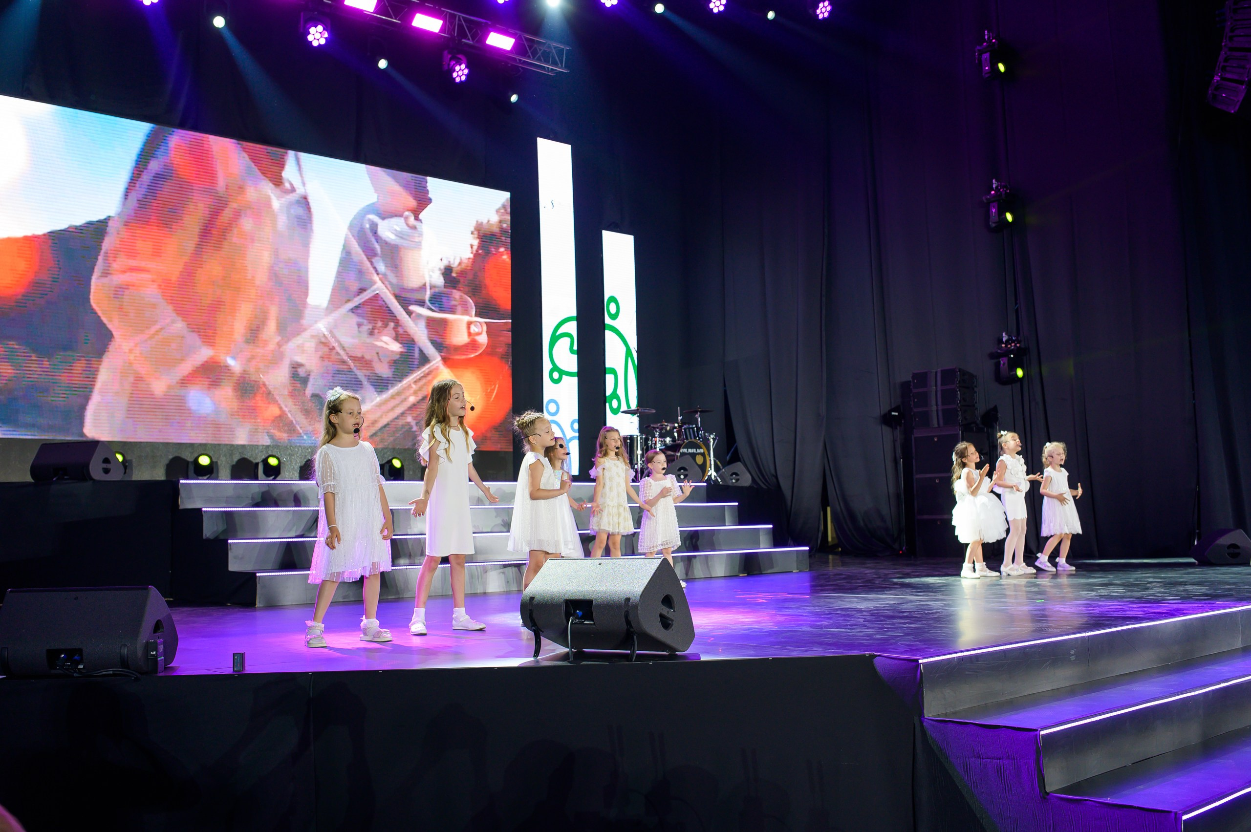 День Соц работника. Фотограф в Кемерово Владислав Шульц